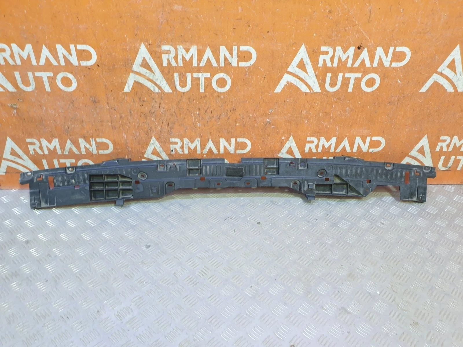 Кронштейн бампера Toyota Land Cruiser 2015-2021 5261560081 200, задний