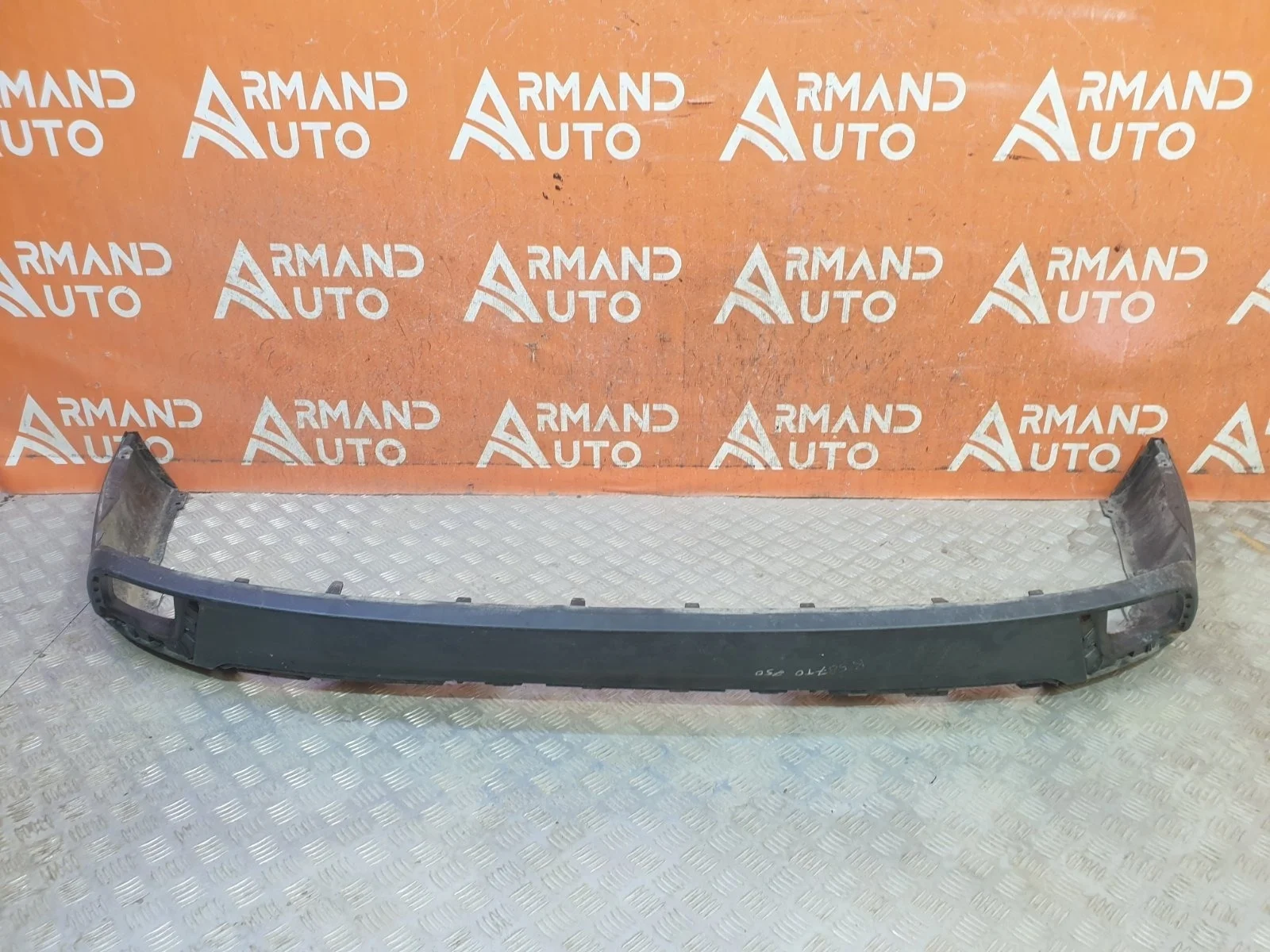 Юбка бампера Toyota Highlander 2016-2019 521690E100 3 U50, задняя