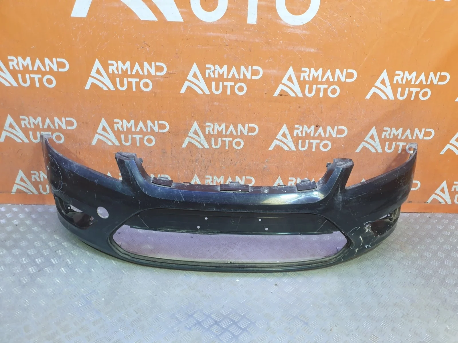 Бампер Ford Focus 2008-2011 1521127 2, передний