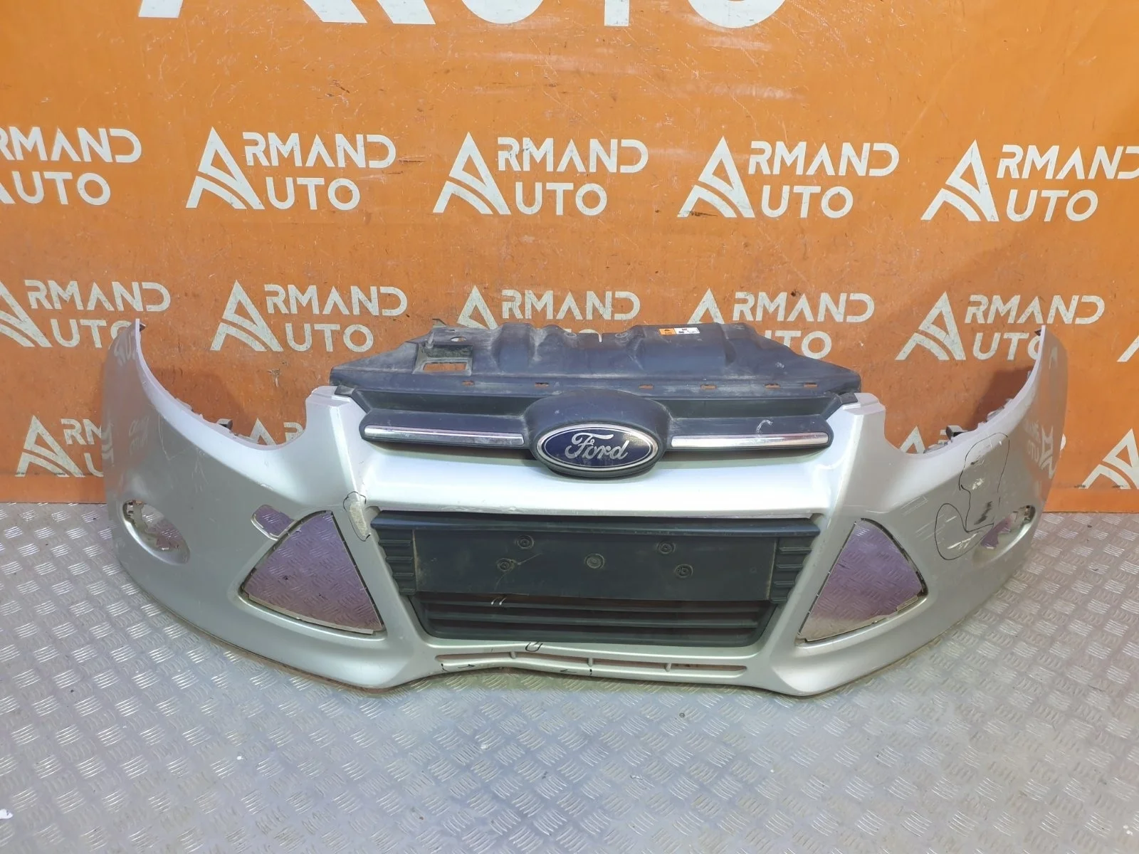 Бампер Ford Focus 2011-2015 1719342 3, передний