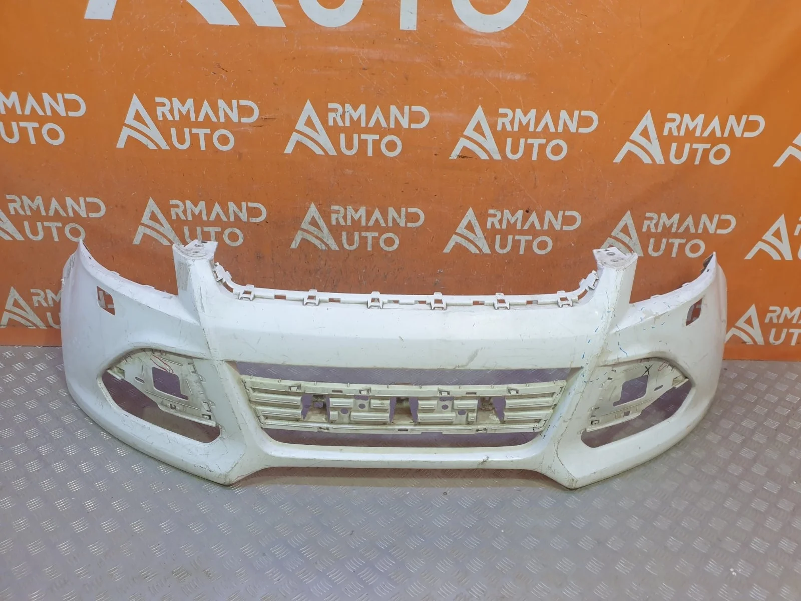 Бампер Ford Kuga 2012-2016 1832956 2 CBS, передний