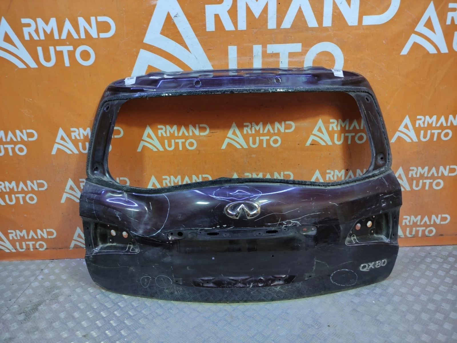 Дверь багажника Infiniti QX80 2013-2017 K010M1LLMA 1 Z62