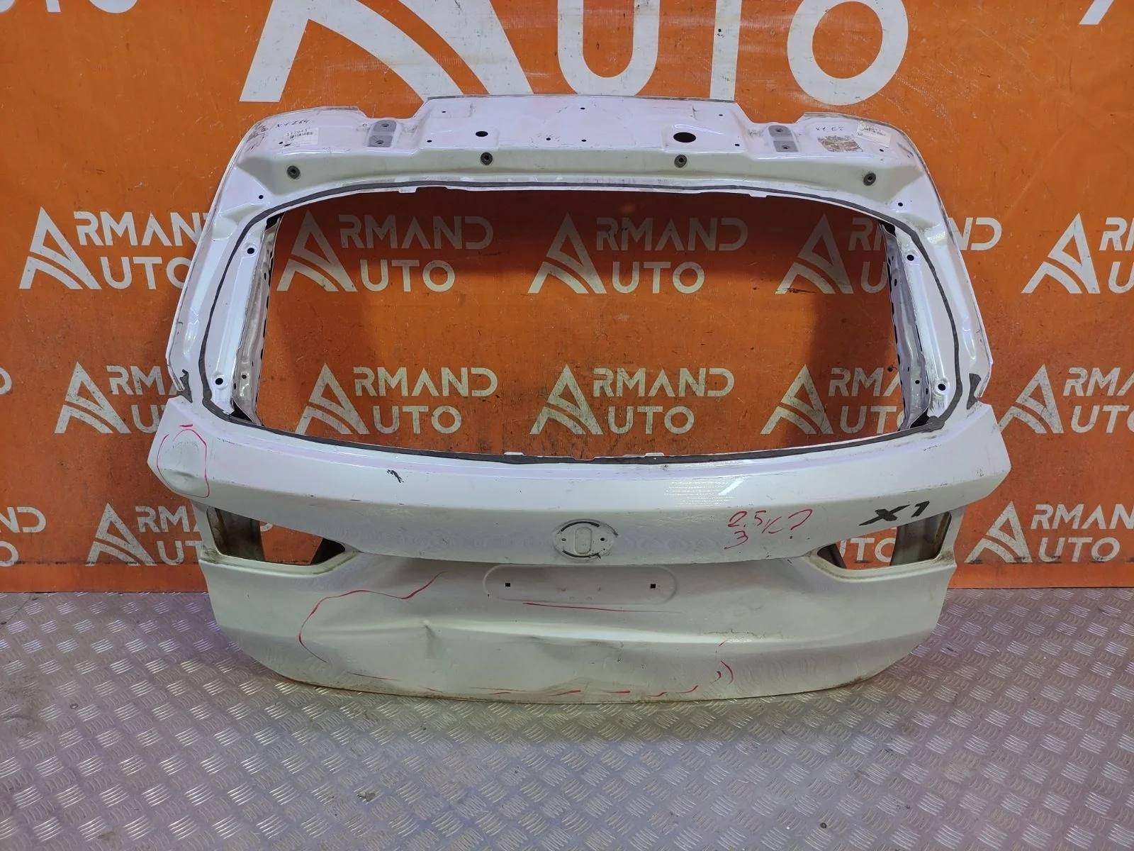 Дверь багажника BMW X1 2015-2022 41007350826 F48