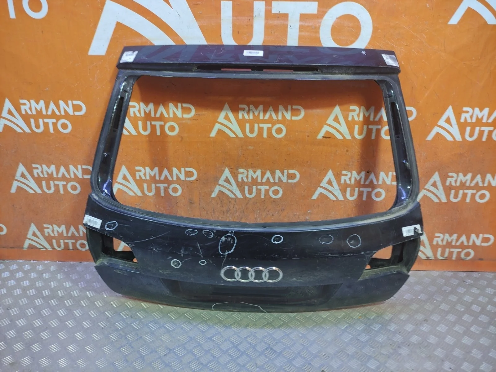 Дверь багажника Audi A6 2004-2011 4F9827023M 3 C6