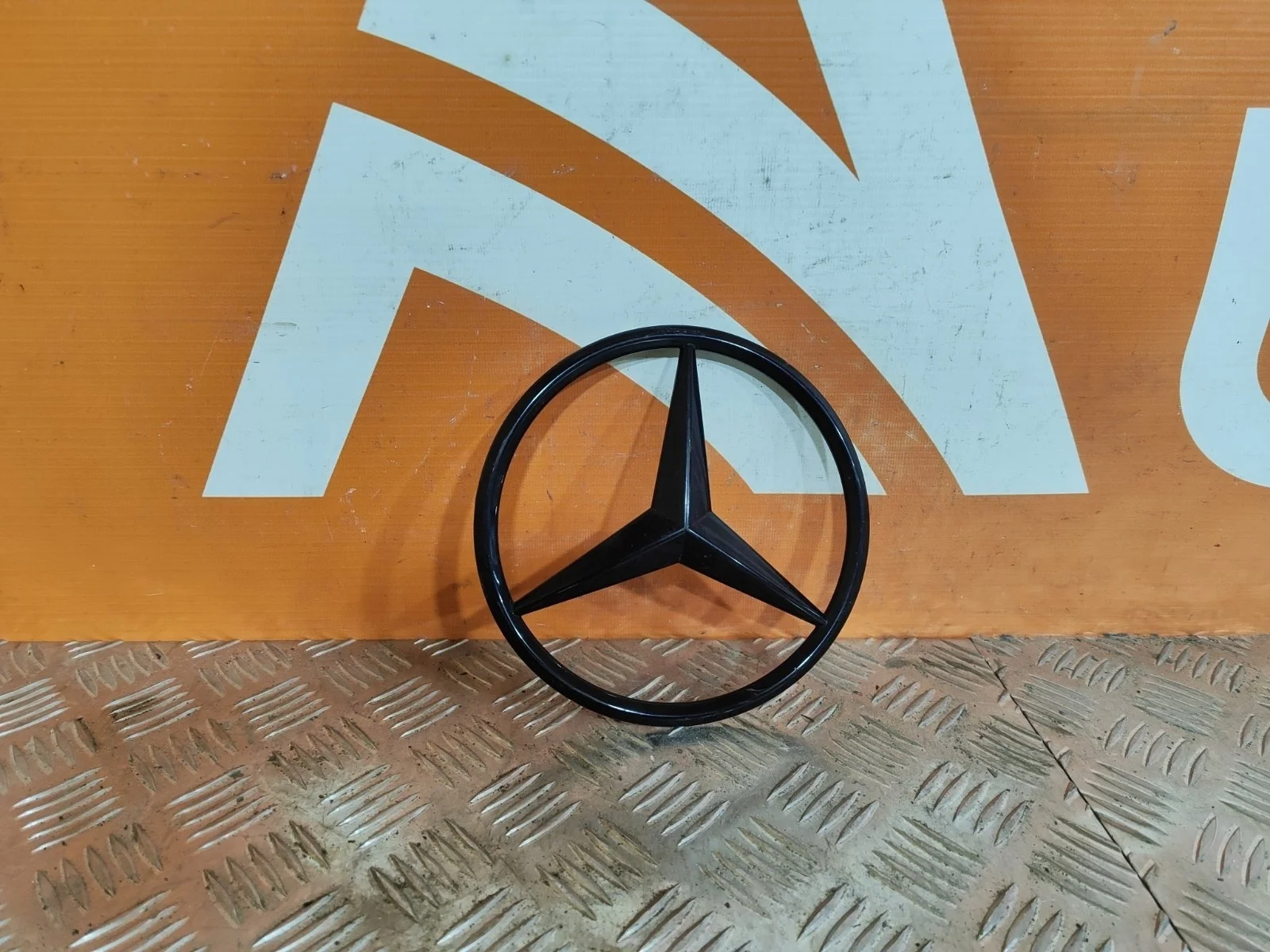 Эмблема Mercedes GLK-Class 2012-2015 A0008171016 X204, передняя