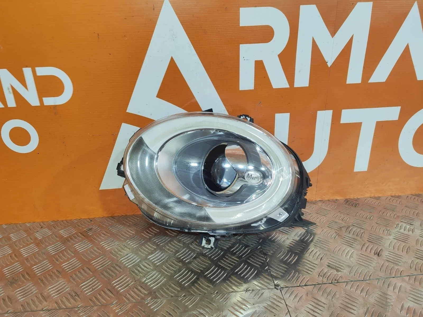 Фара Mini Hatch 2013-2018 63117448375 F55, левая