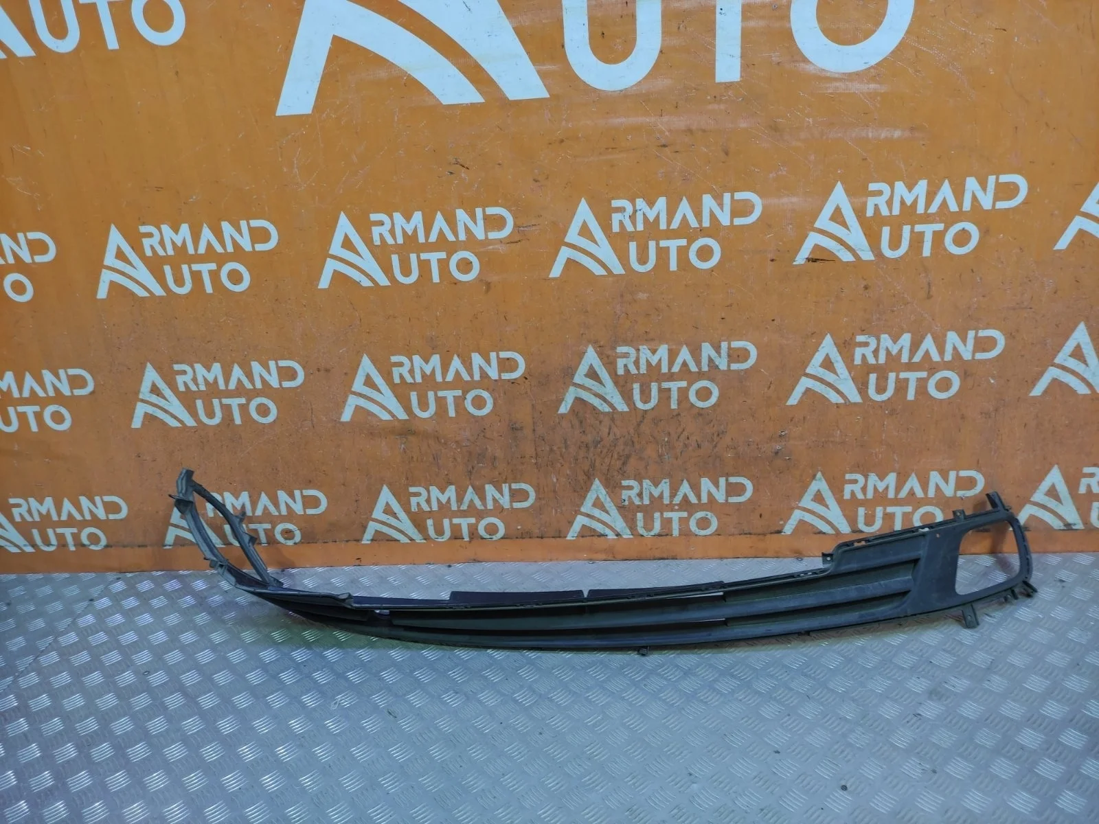 Решетка бампера Hyundai H1 / Grand Starex 2007-2018 865854H500 2, передняя