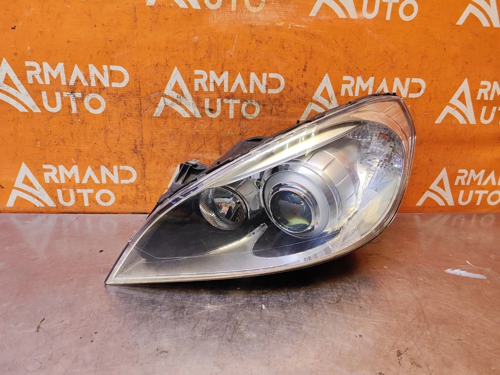 Фара Volvo S60 2010-2013 31420673 2, левая