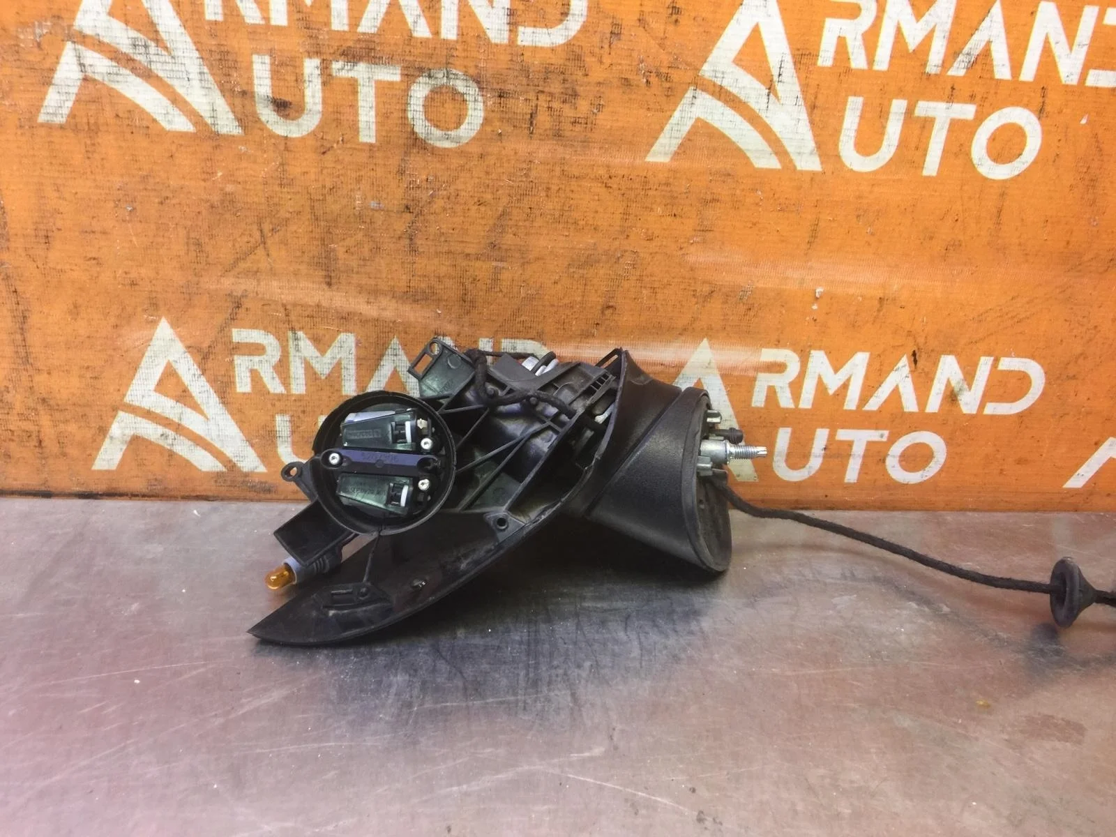 Зеркало Ford Fiesta 2012-2019 2104888 MK6, левое