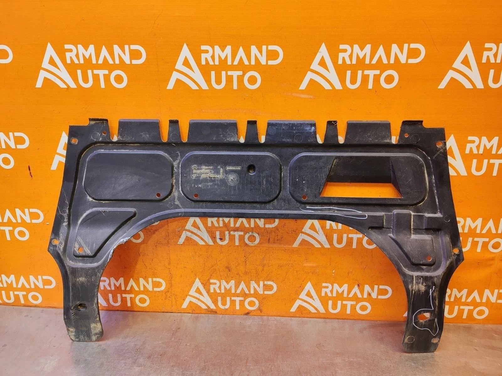 Пыльник бампера Volkswagen Polo 2009-2020 6R0825237D 5, передний