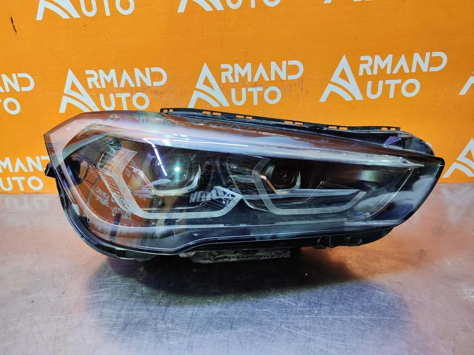 Фара BMW X1 2019-2022 63119477812 F48, правая