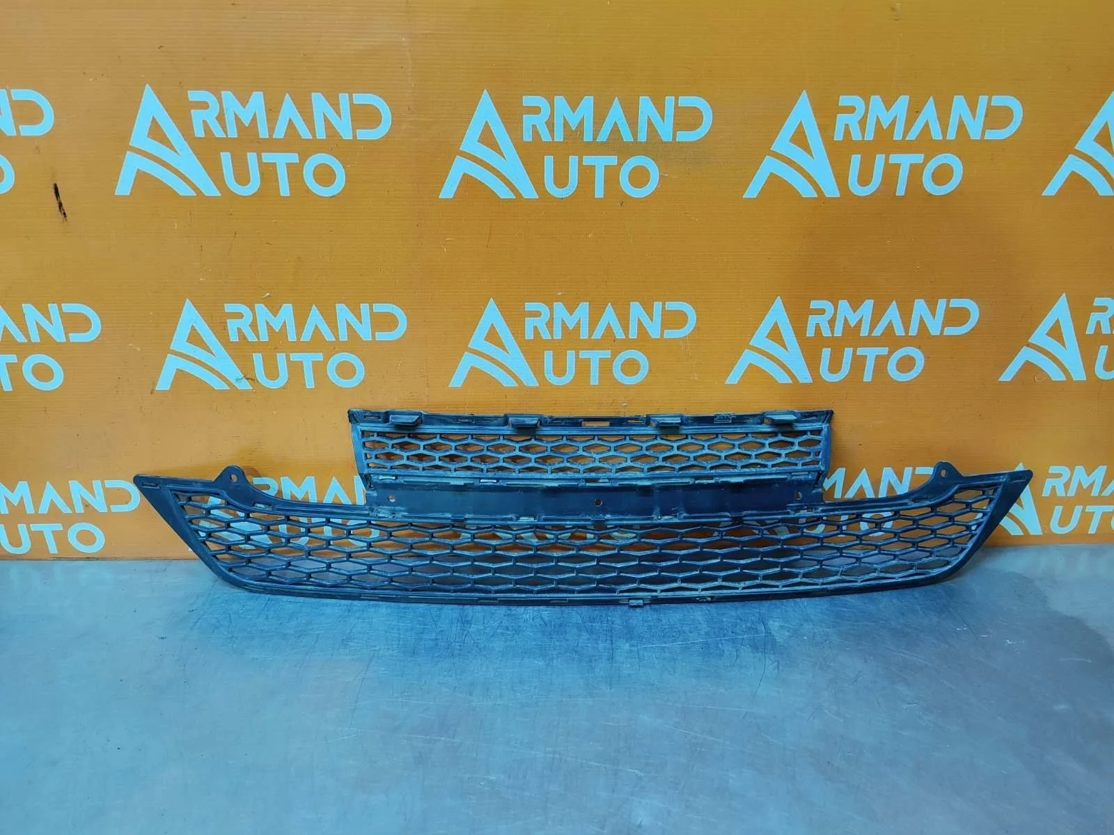 Решетка бампера Land Rover Range Rover Evoque 2011-2015 LR072259 1 L538, передняя