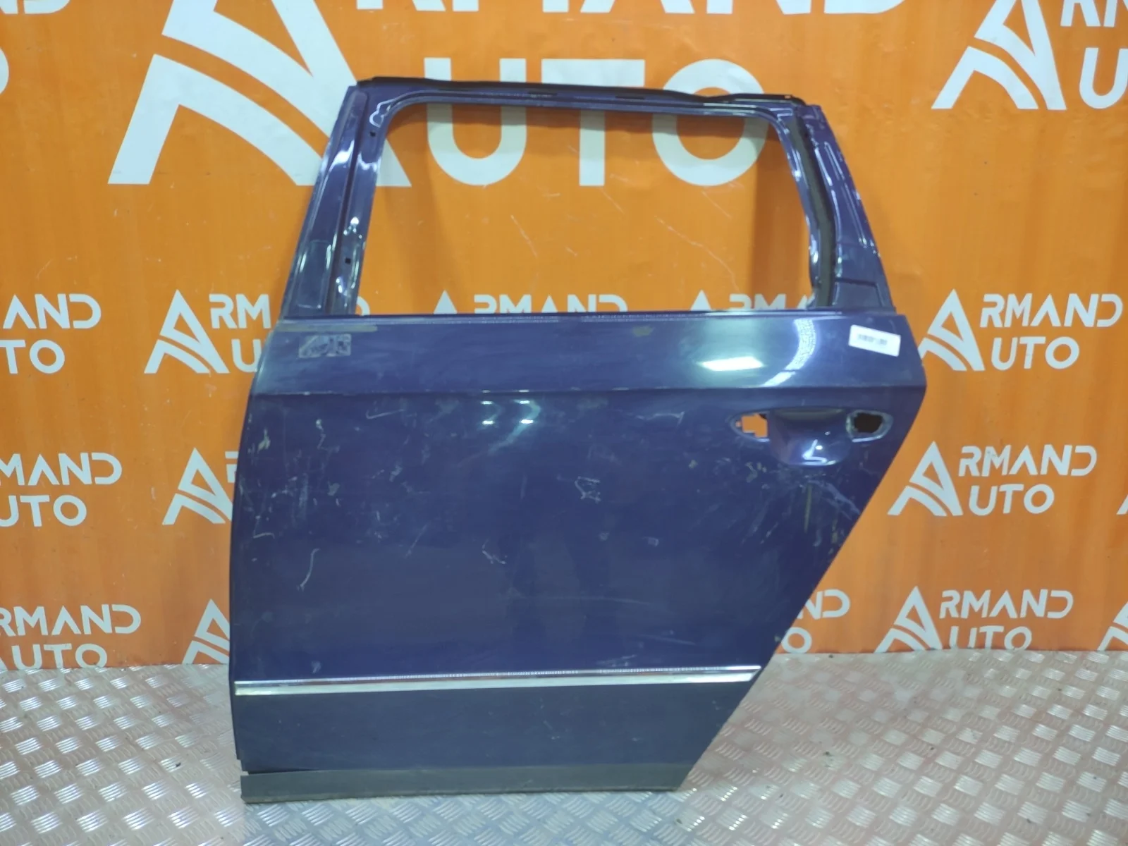 Дверь Volkswagen Passat 2005-2010 3C9833055D B6, задняя левая
