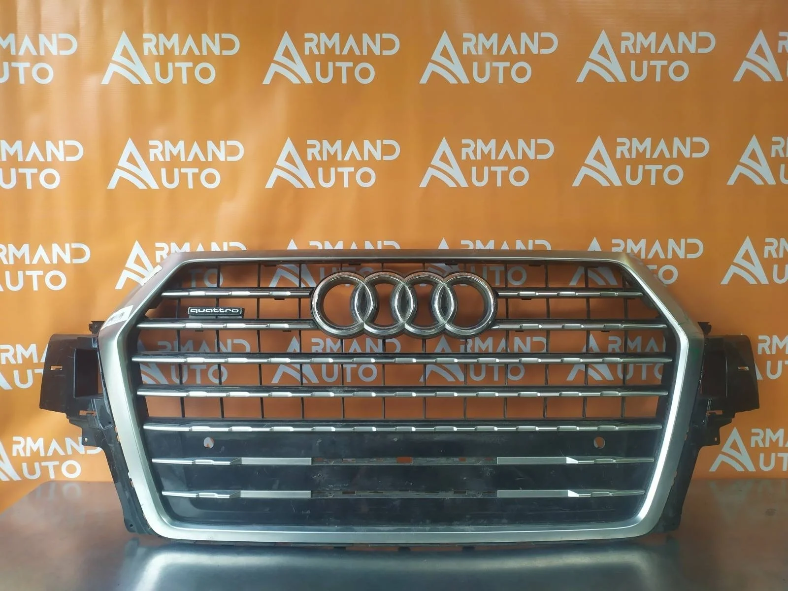 Решетка радиатора Audi Q7 2015-2020 4M0853651JMX3 2 4M