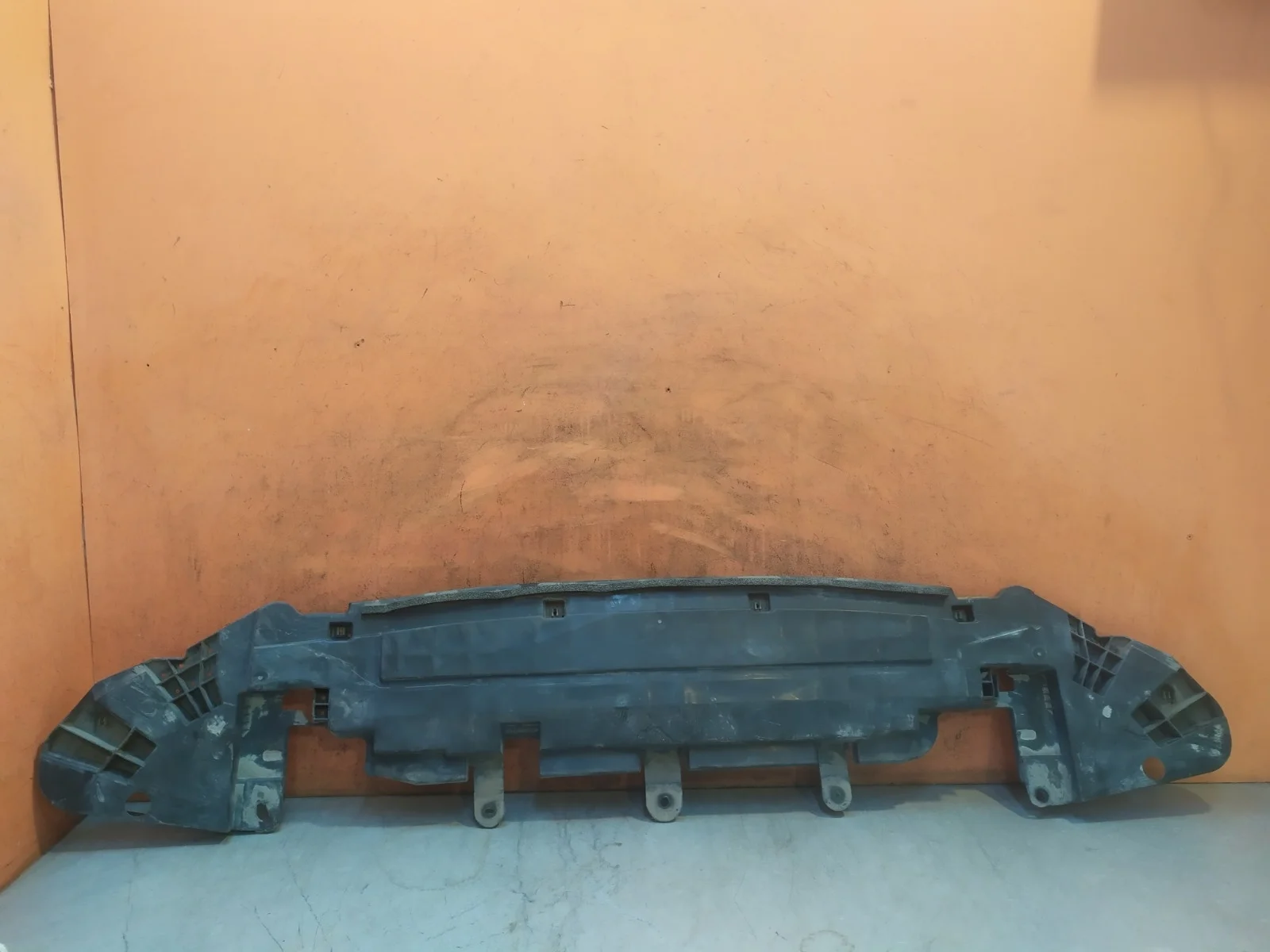 Пыльник бампера TOYOTA Camry 2017-нв 5261833060 8 XV70, передний