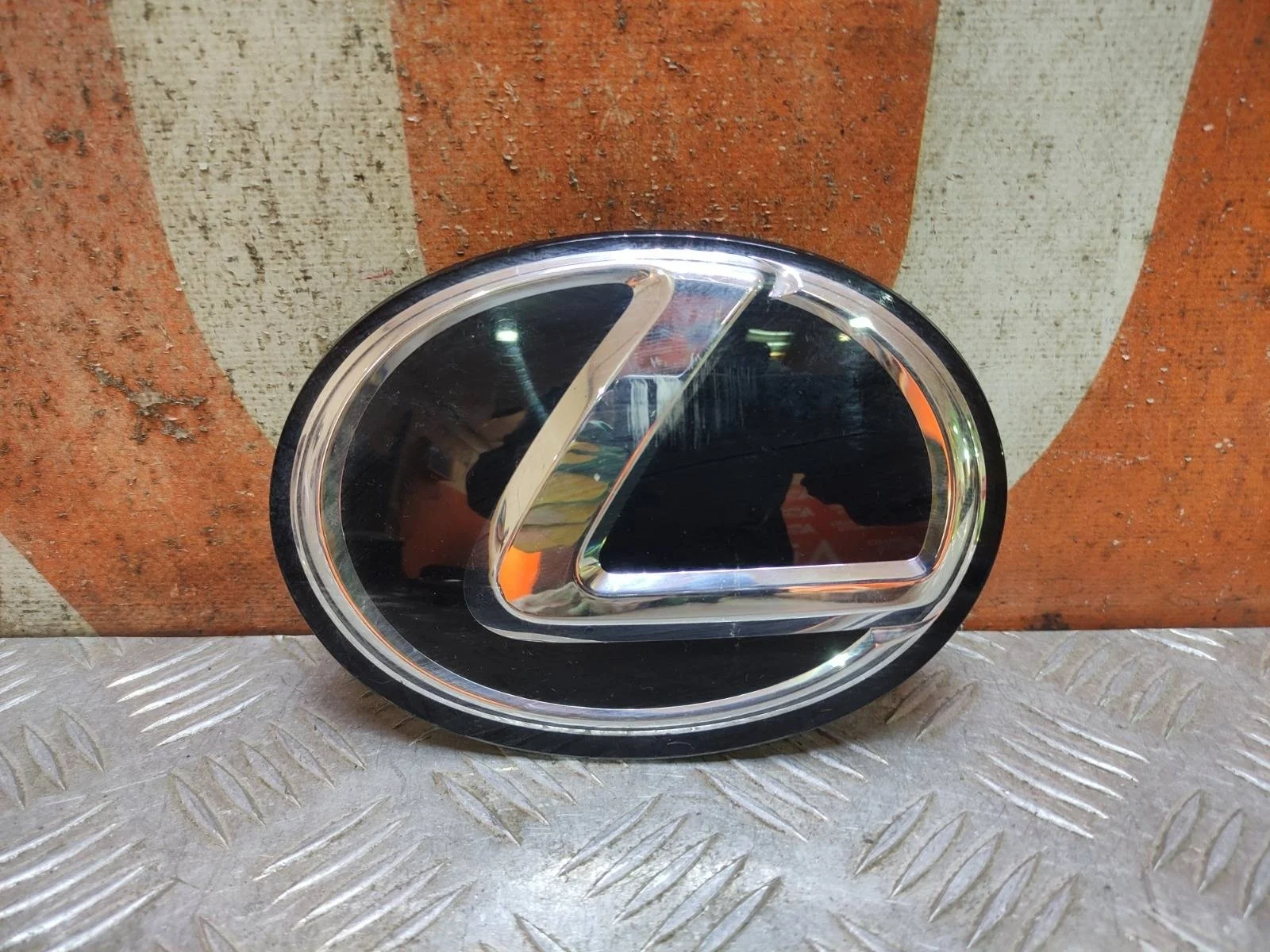 Эмблема LEXUS NX 2017-2021 9097502108 1, передняя