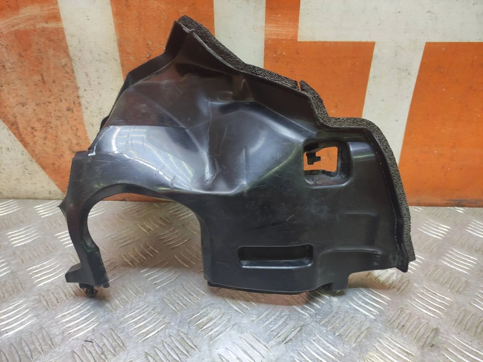 Дефлектор радиатора Lexus RX 2015-2019 5329348130 4 AL20, правый