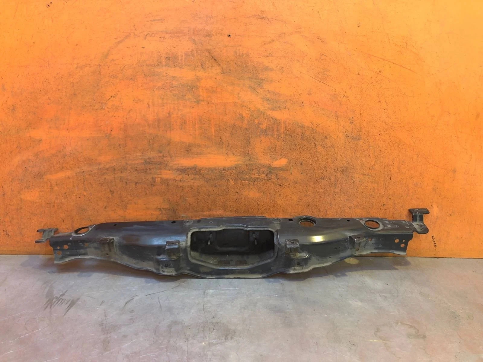 Панель передняя (суппорт радиатора) верхняя Hyundai I40 2011-2019 641013Z000 1 DF