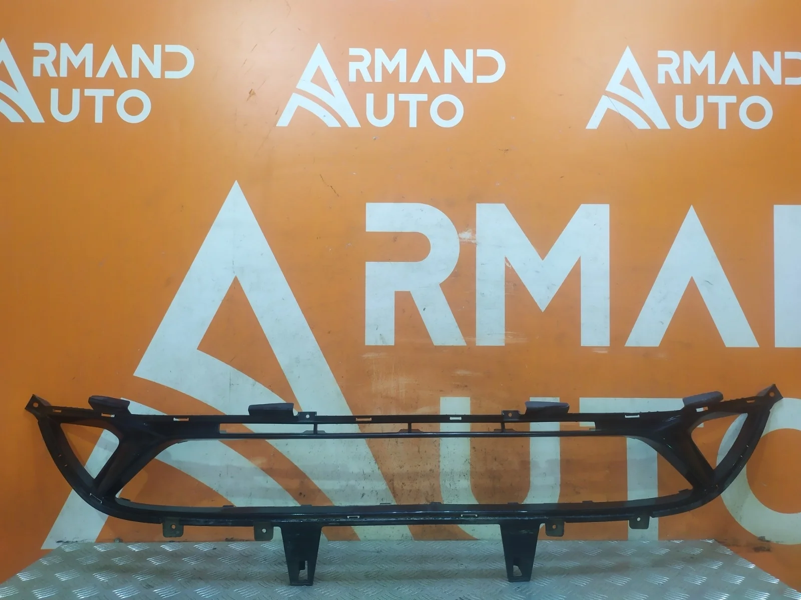 Накладка бампера KIA Optima 2018-2020 86562D4500 4 JF, передняя