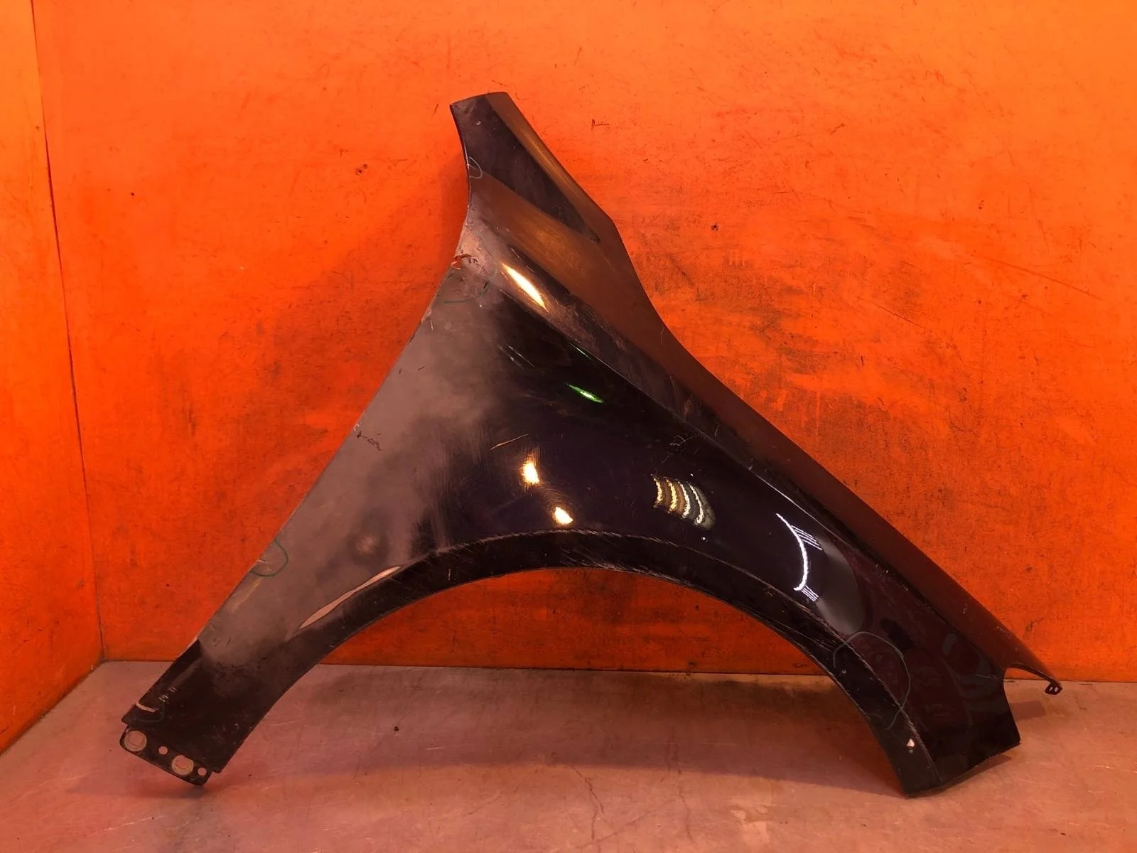 Крыло Mercedes CLA-Class 2013-2019 A1178810201 C117, переднее правое