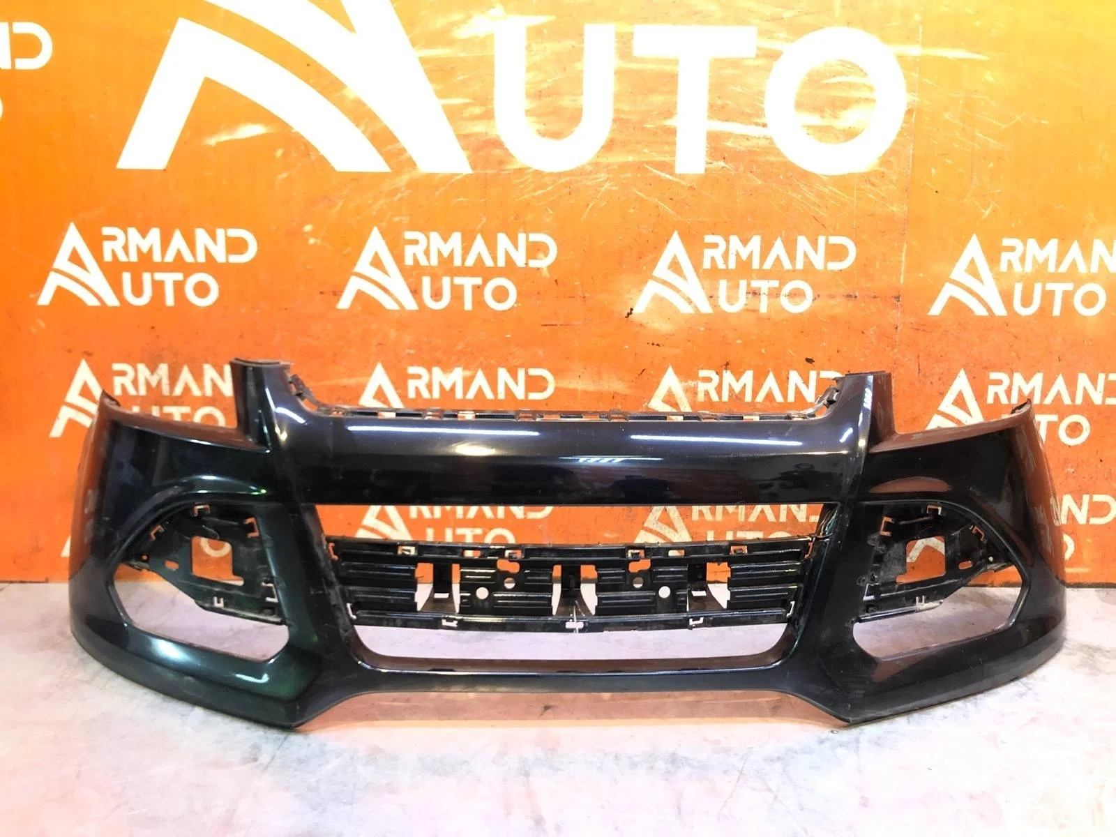 Бампер Ford Kuga 2012-2016 1832956 2 CBS, передний