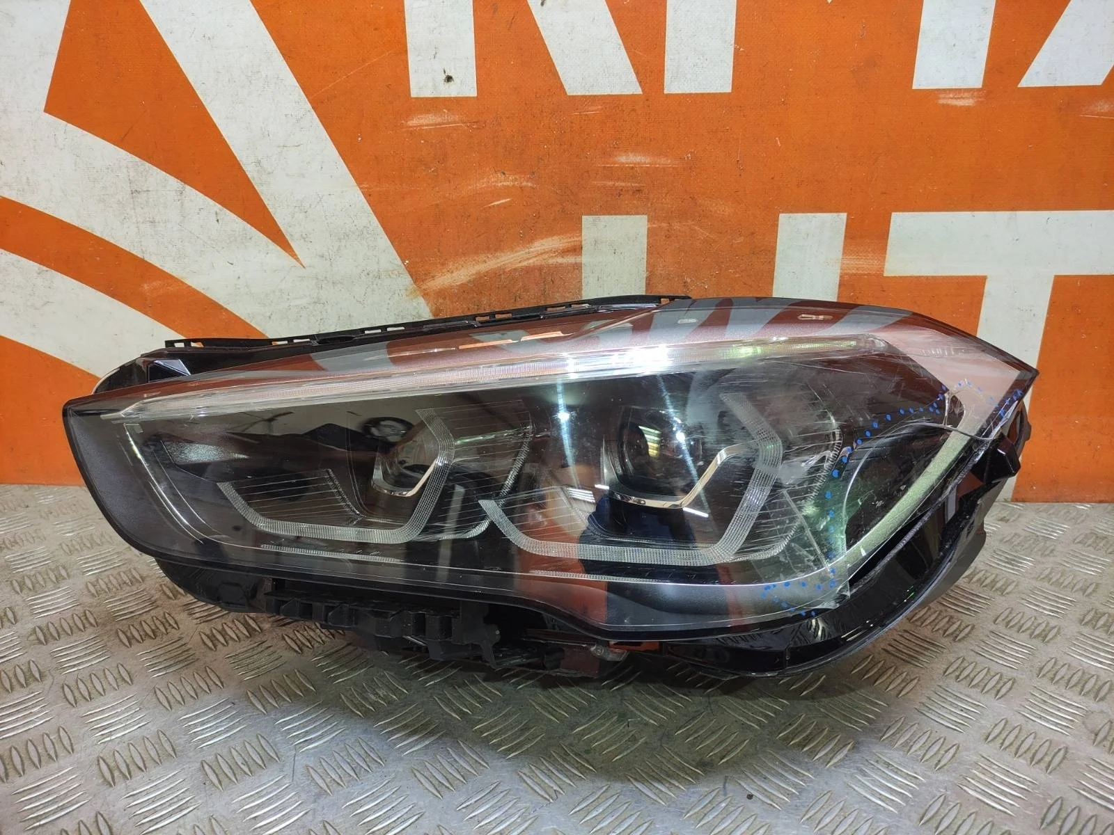 Фара BMW X1 2019-2022 63119477811 F48, левая