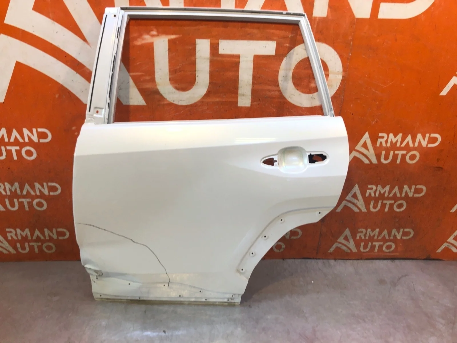 Дверь Toyota RAV4 2018-нв 670040R150 5 XA50, задняя левая