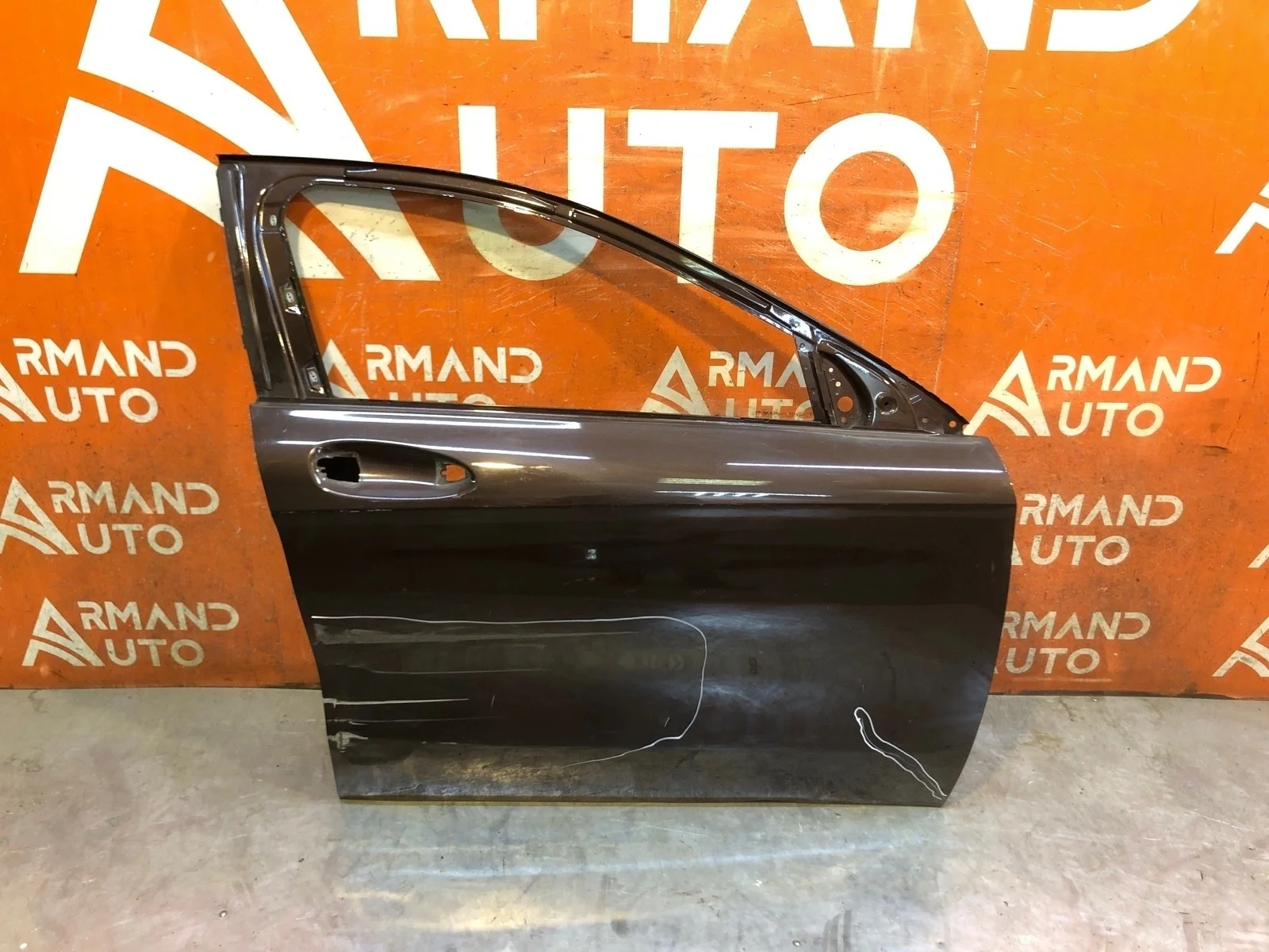 Дверь Mercedes GLA-Class 2013-2020 A1567200205 X156, передняя правая