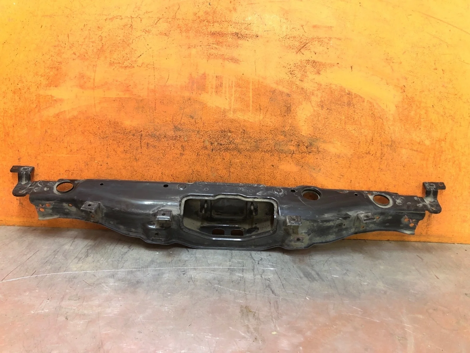 Панель передняя (суппорт радиатора) верхняя Hyundai I40 2011-2019 641013Z001 1 DF