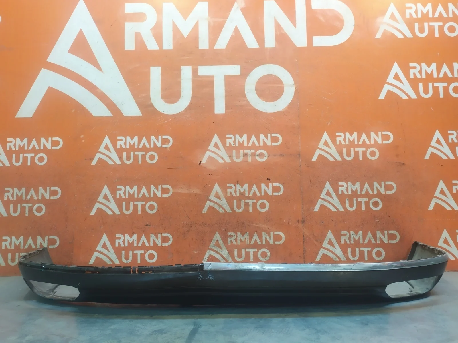 Юбка бампера Audi A8 2013-2017 4H0807521EGRU 3 D4, задняя