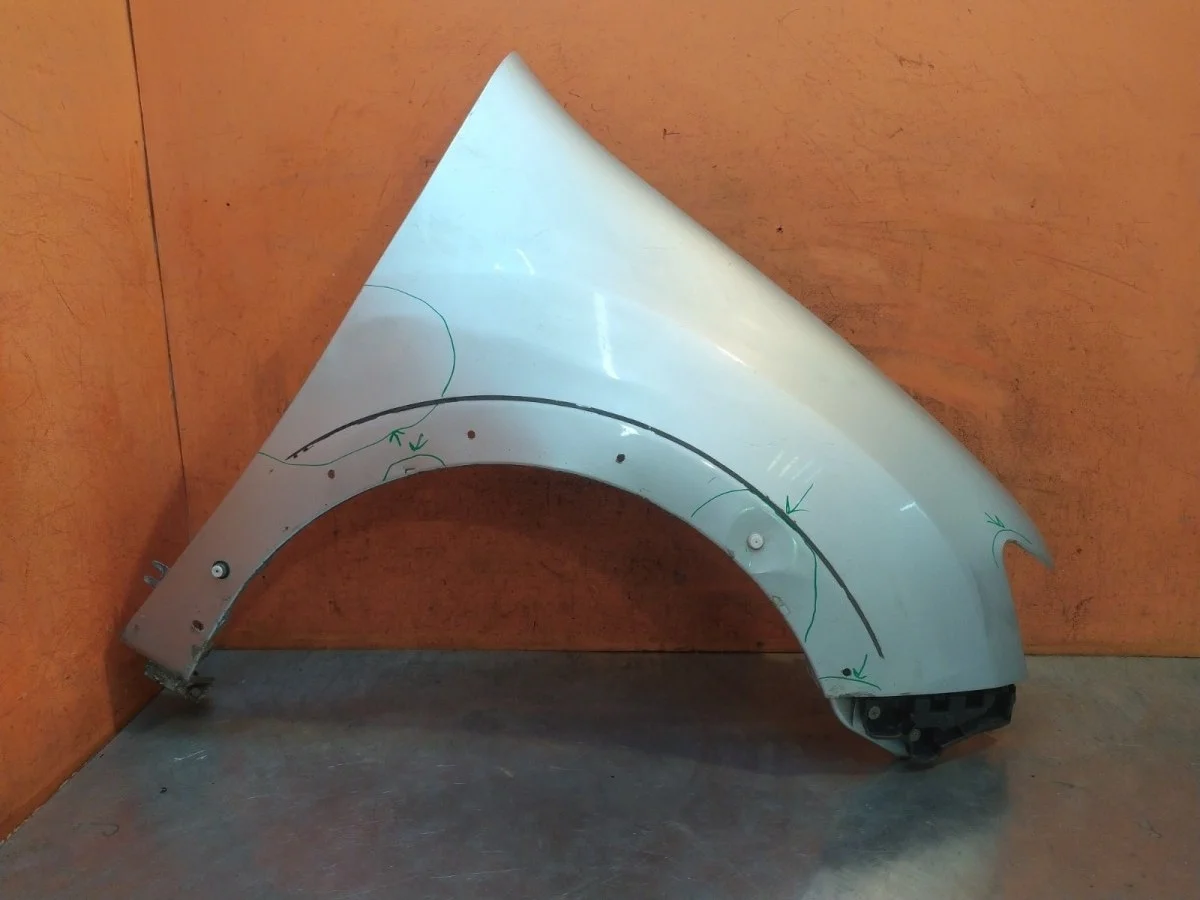 Крыло Renault Sandero 2013-2022 631009189R 2, переднее правое