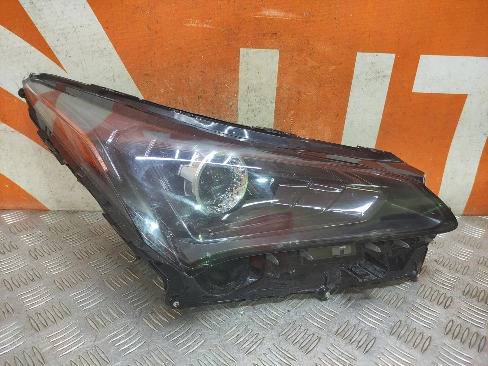 Фара LEXUS NX 2017-2021 8114578180 1, правая