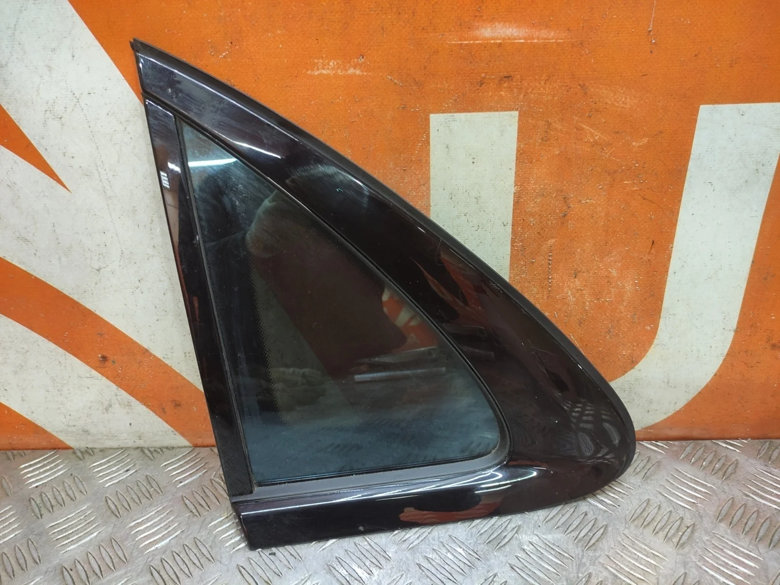 Стекло глухое Mercedes S-Class Maybach 2014-2021 A2226706701 X222, заднее левое