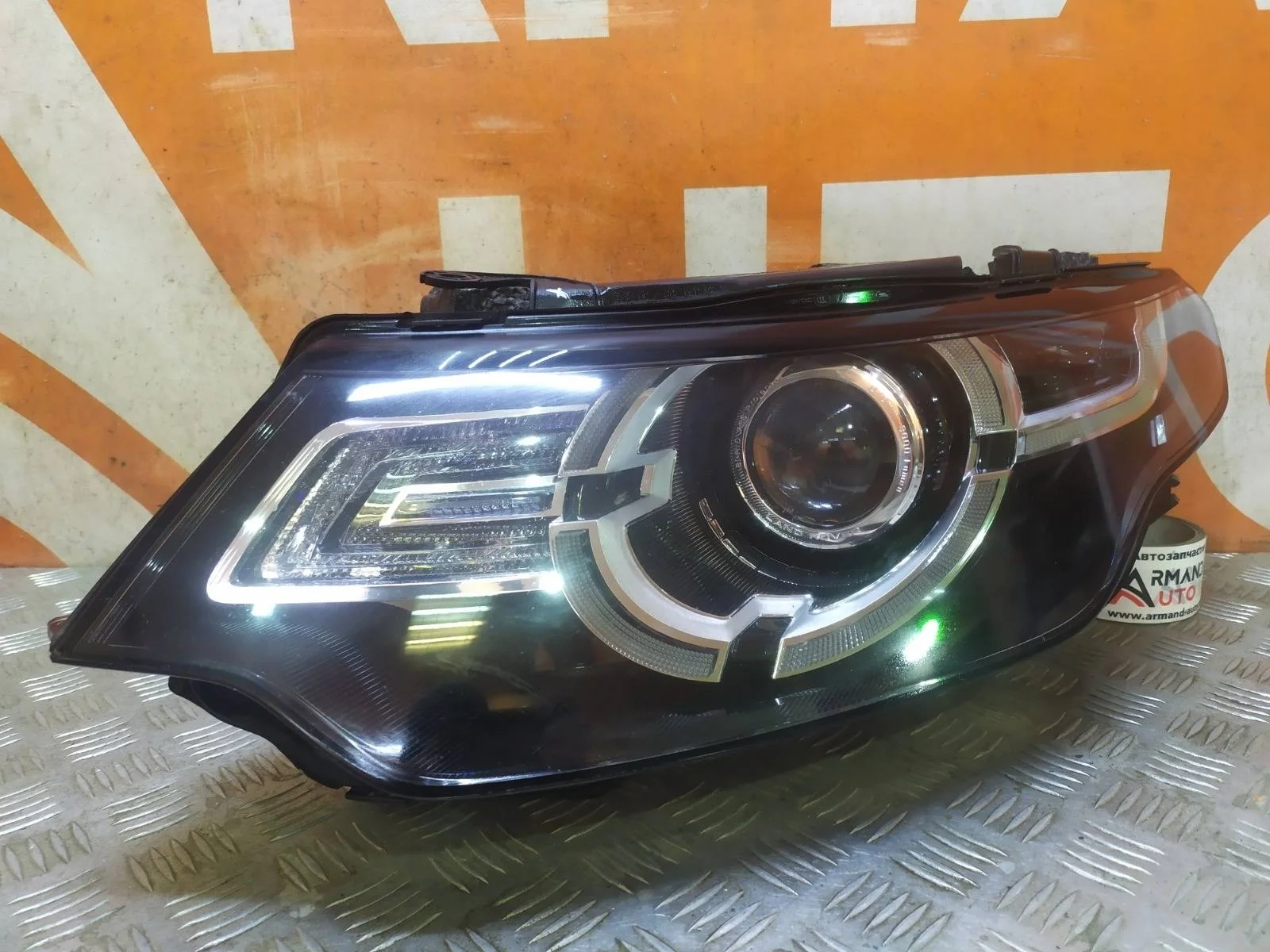 Фара Land Rover Discovery Sport 2014-2019 LR076144 1 L550, левая