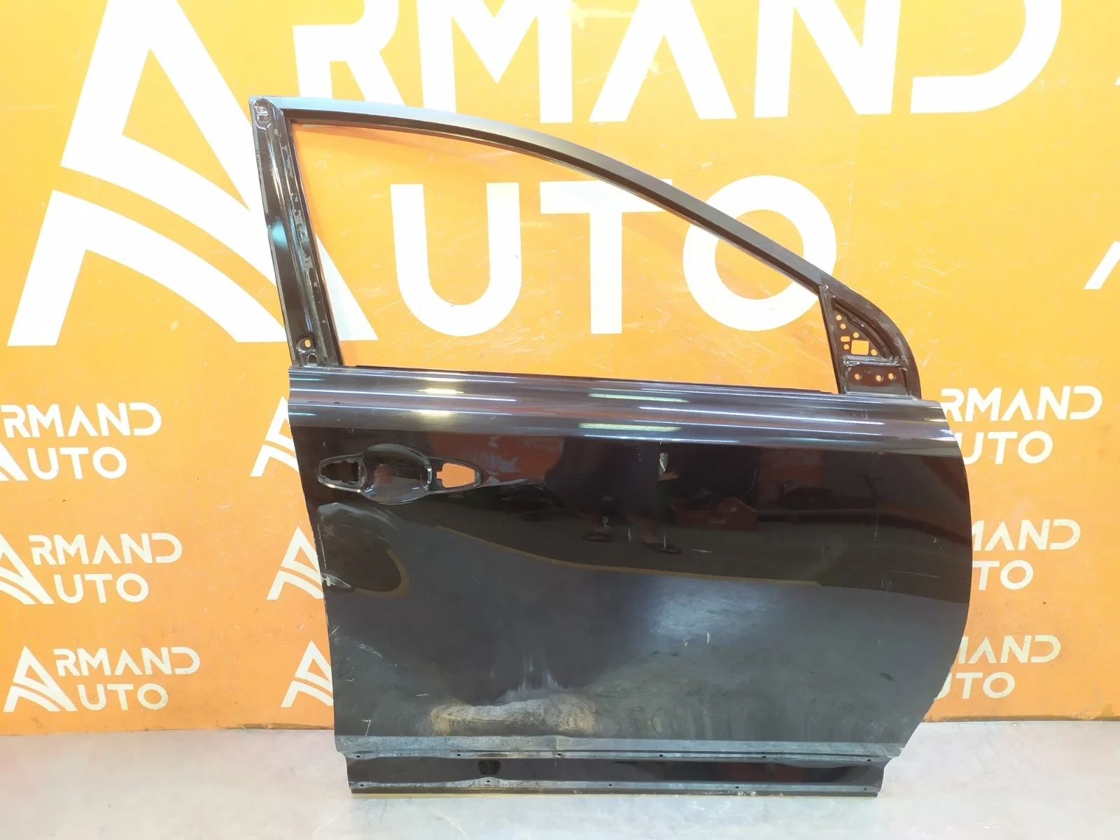 Дверь Toyota RAV4 2012-2019 670010R080 4 CA40, передняя правая