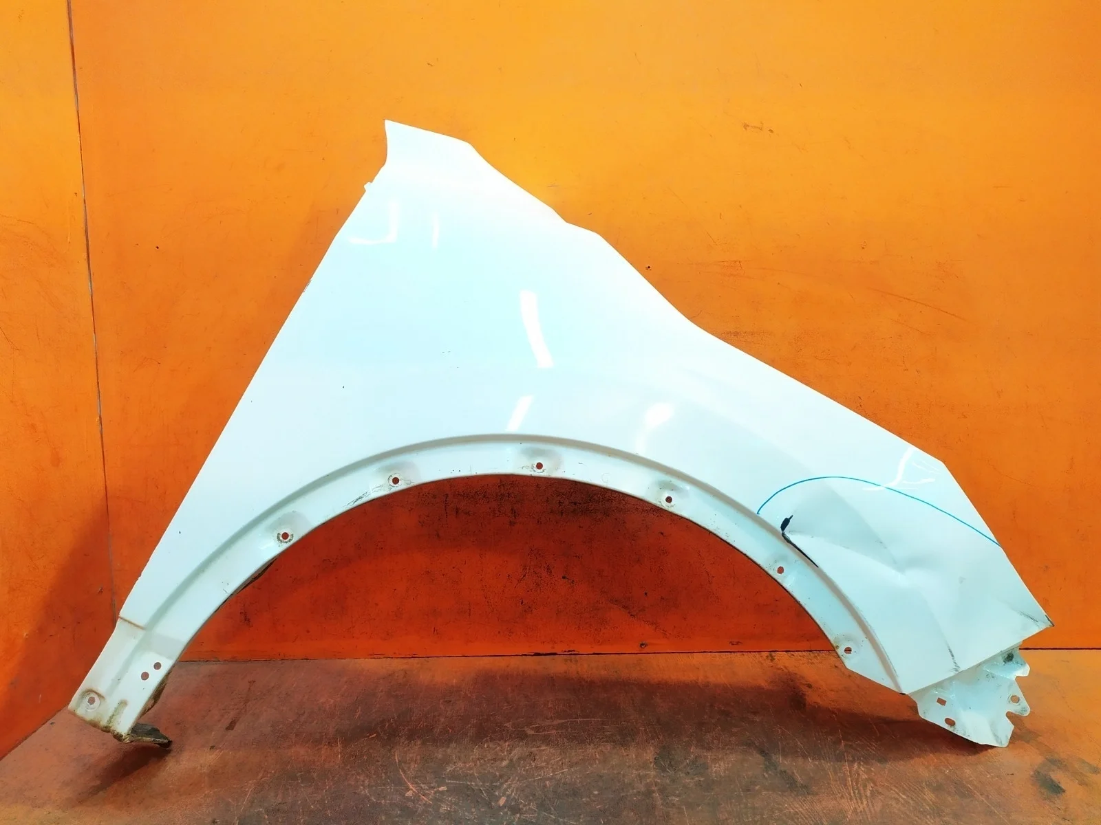 Крыло Nissan Qashqai 2013-2022 F31004EAMB 2 J11, переднее правое