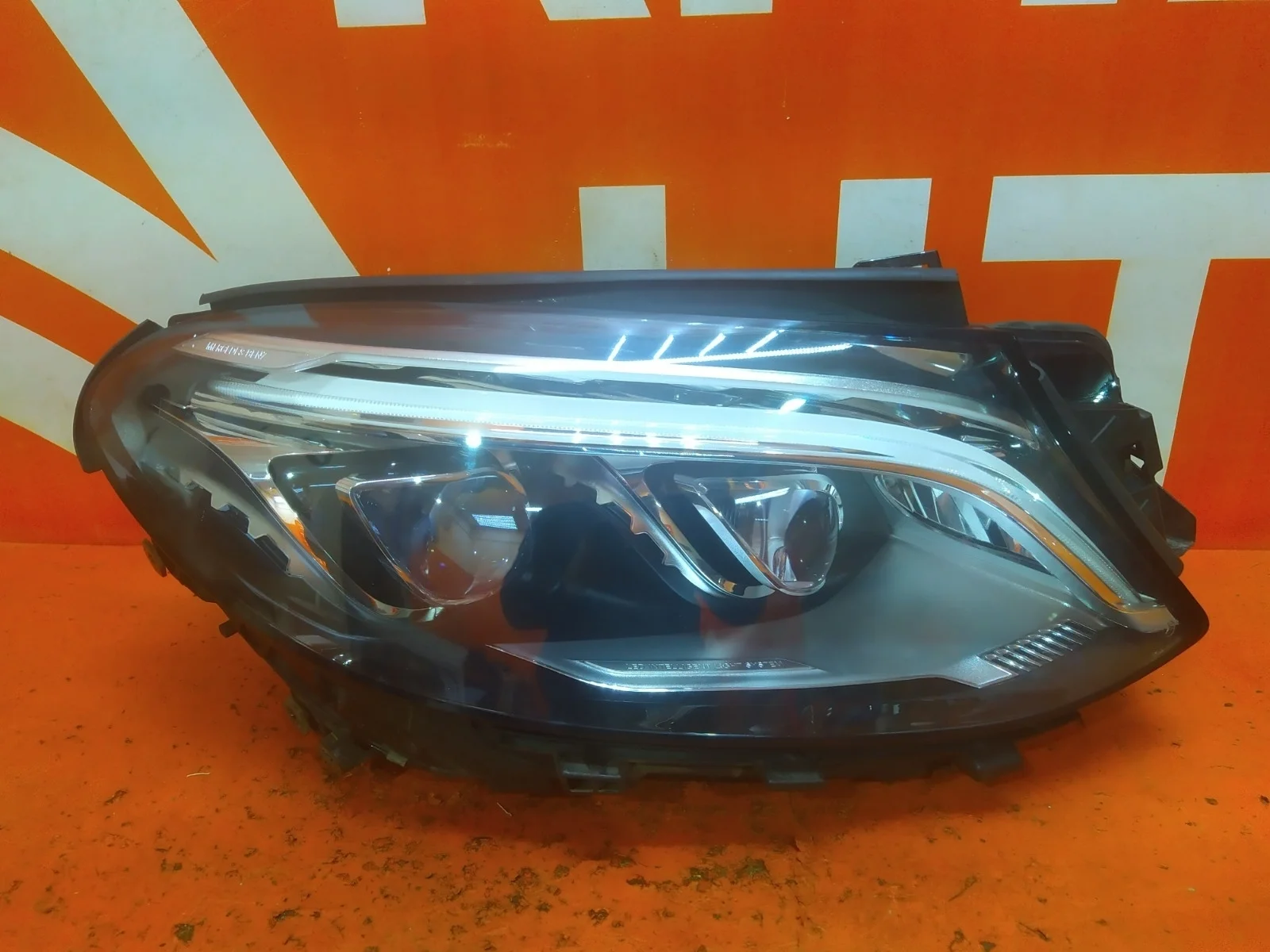 Фара Mercedes M ML GLE-Class 2015-2018 A1668200859 W166, правая