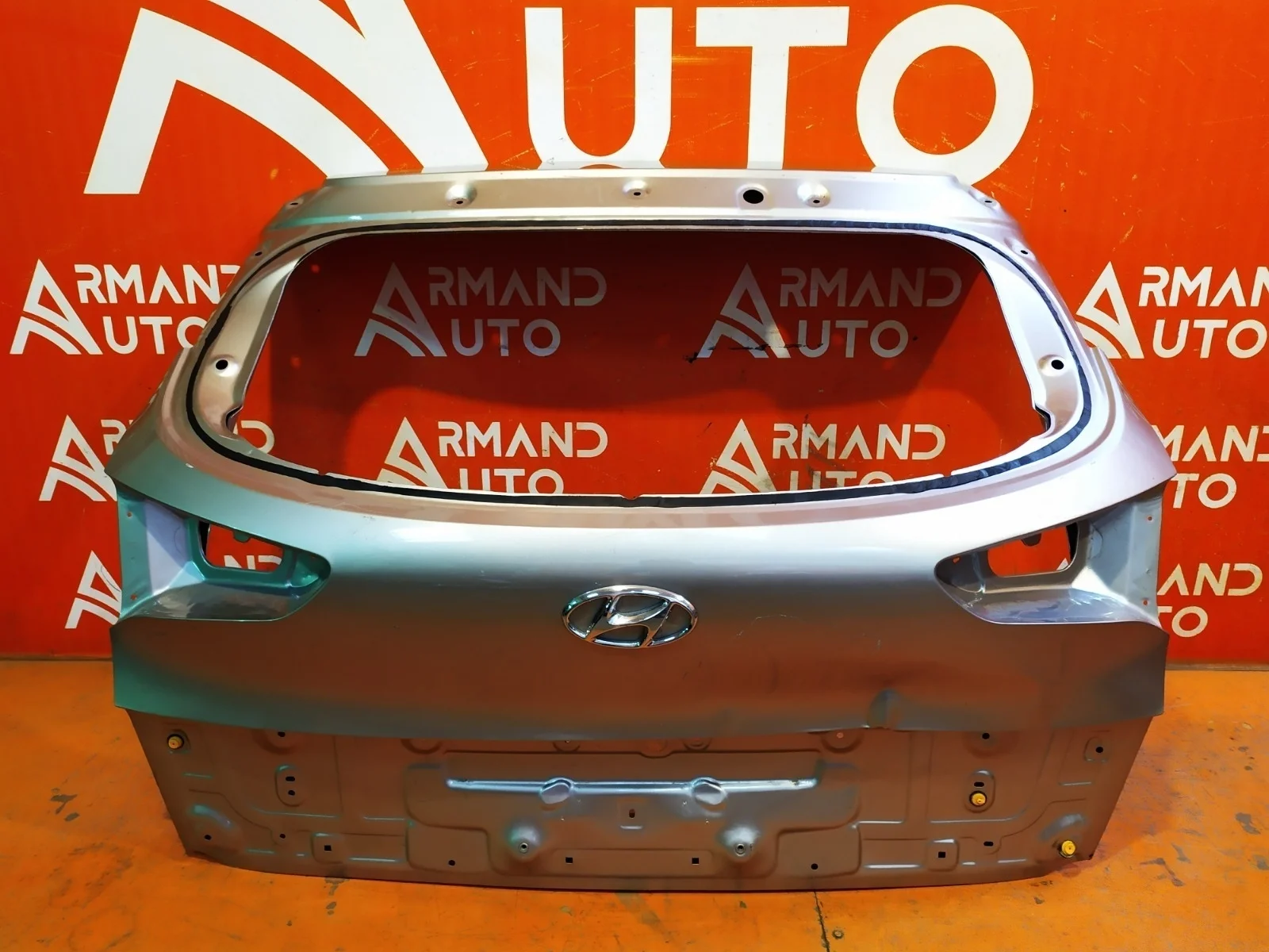 Дверь багажника Hyundai TUCSON 2015-2018 73700D7000 3