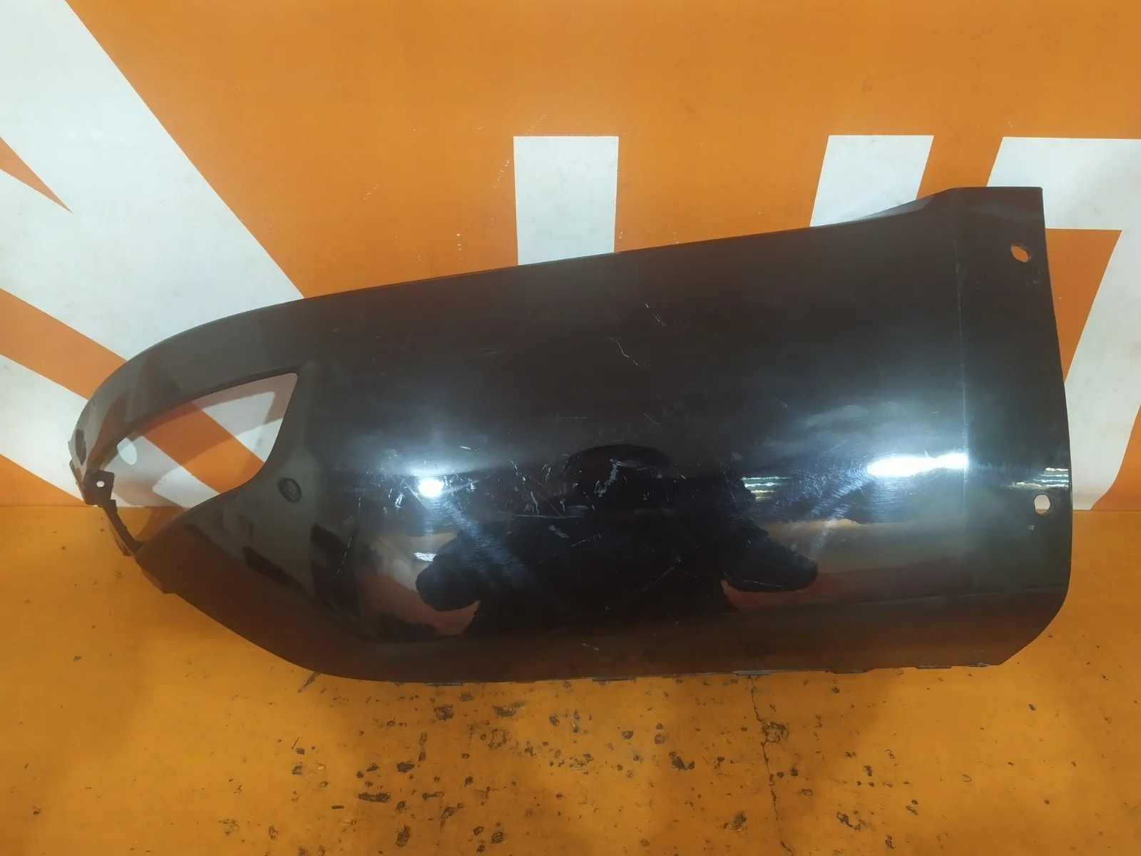 Накладка бампера Land Rover Range Rover Sport 2013-2022 LR045262 2 L494, задняя правая