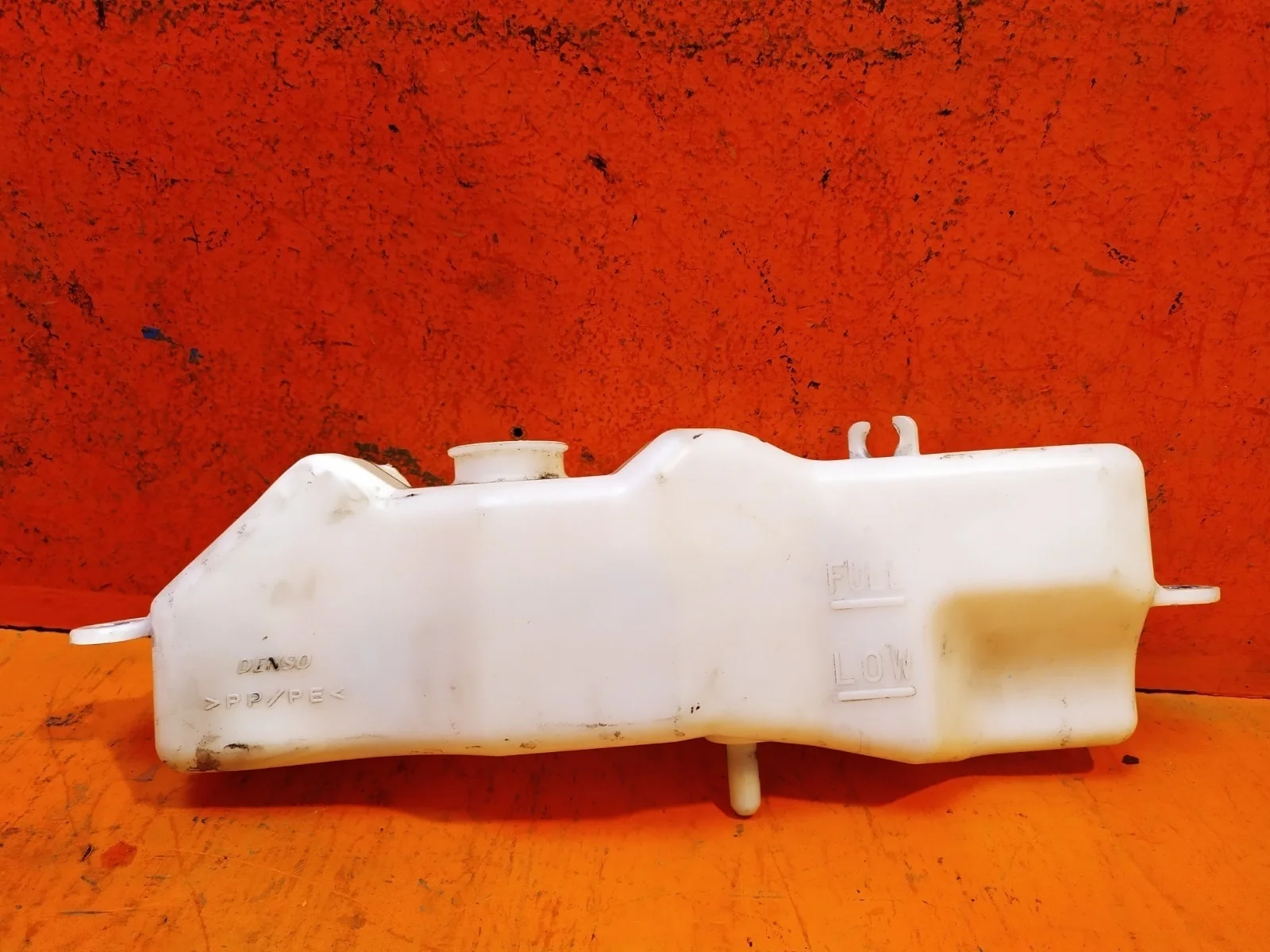 Бачок расширительный Toyota Camry 2011-2018 1647036010 7 XV50