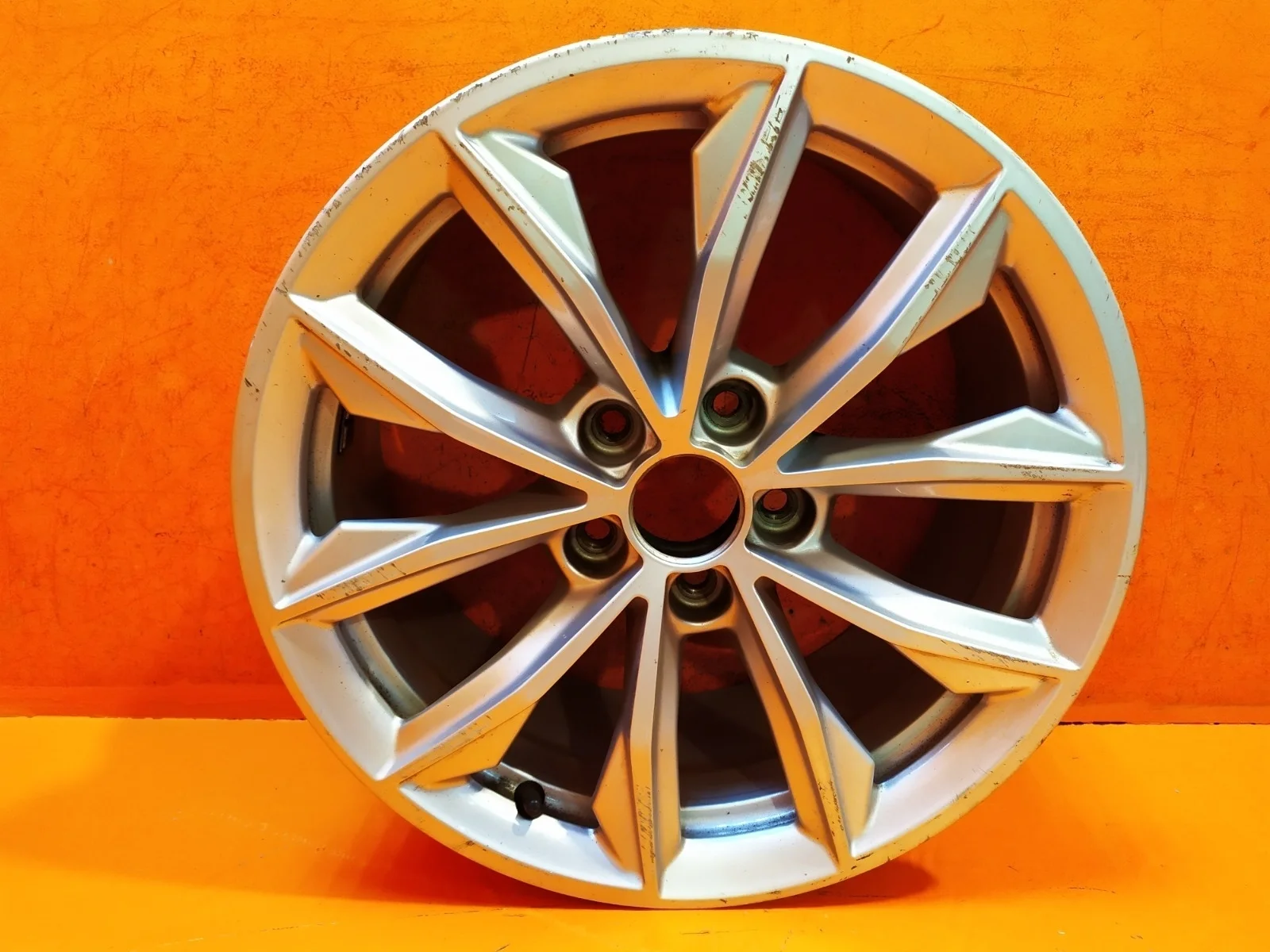Диск колесный r17 Audi Q5 80A601025 2 FY