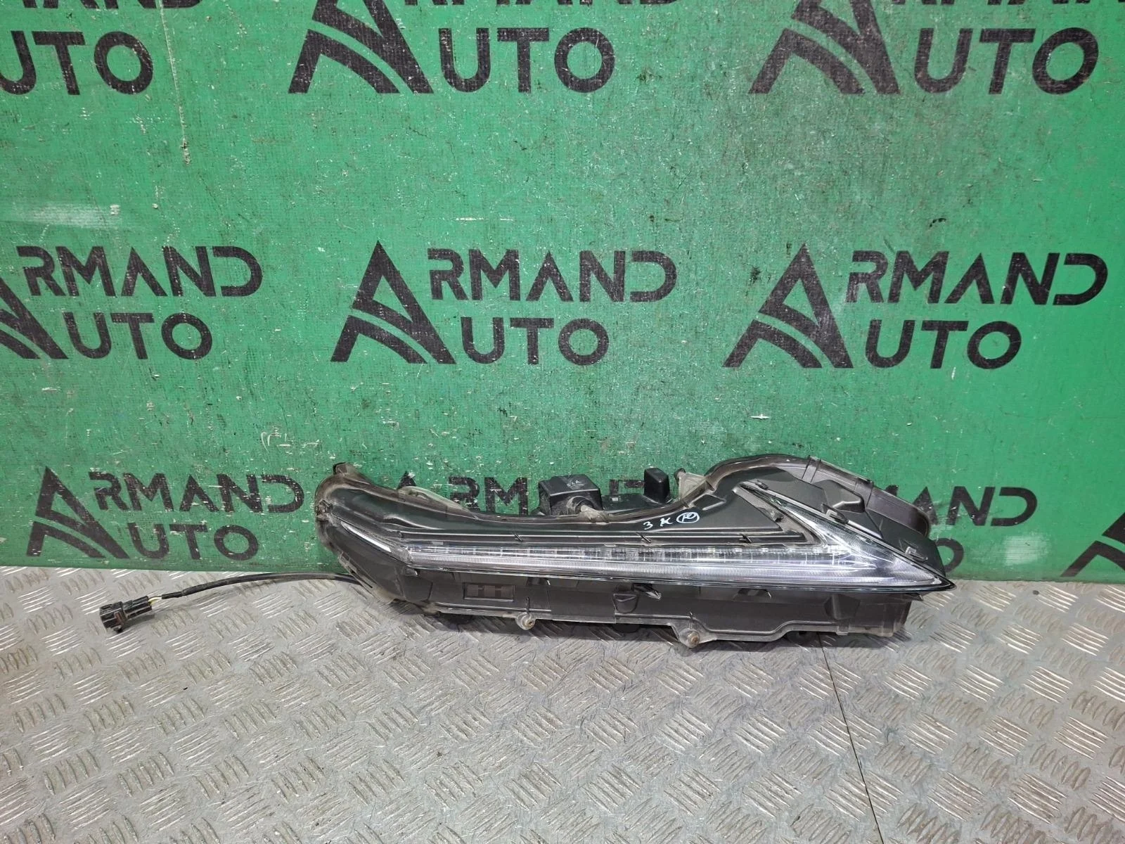 Дхо Lexus NX 2014-2021 8161078090 1, правое