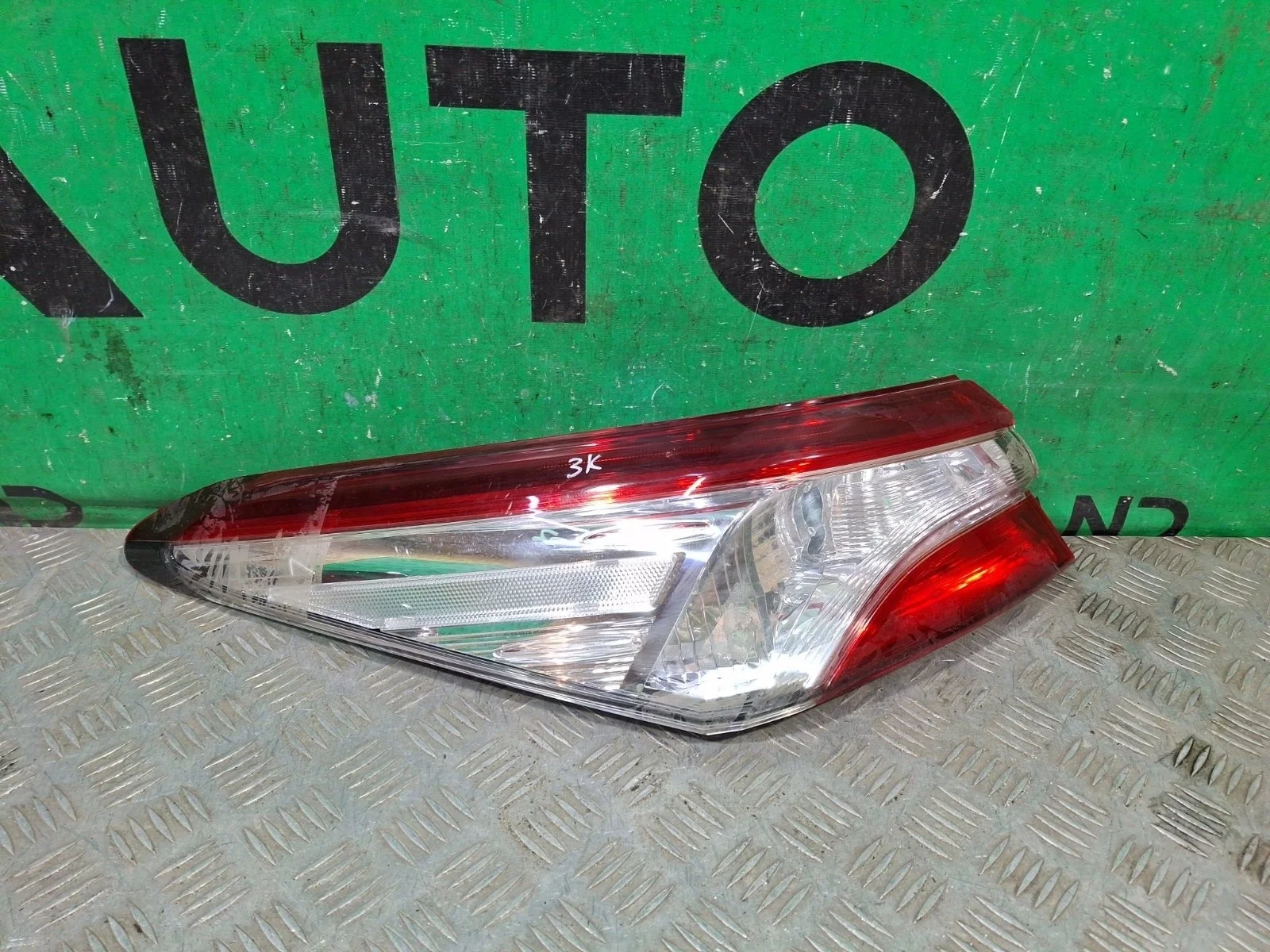Фонарь внешний Toyota Camry 2017-нв 8156133660 8 XV70, левый