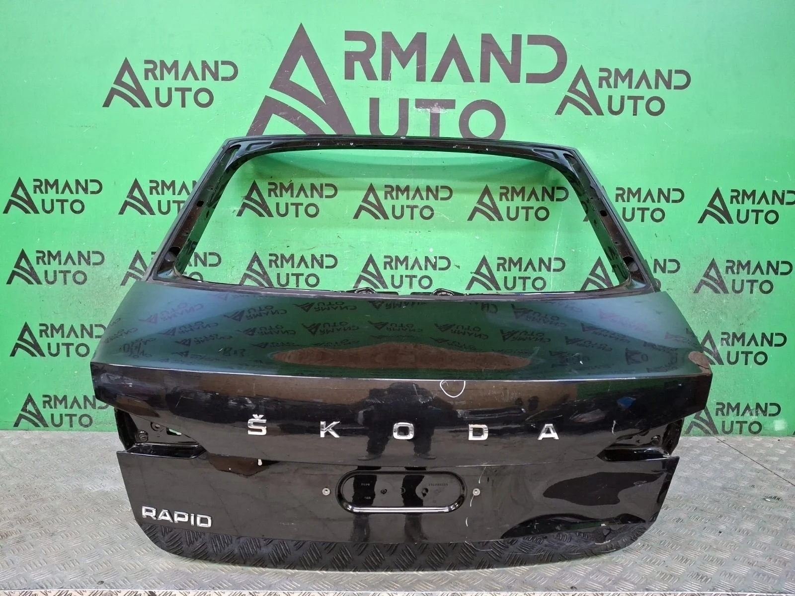 Дверь багажника Skoda Rapid 2020-2023 60U827025C 2