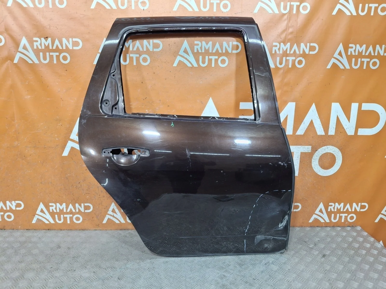 Дверь Renault Duster 2010-2021 821007807R 1, задняя правая