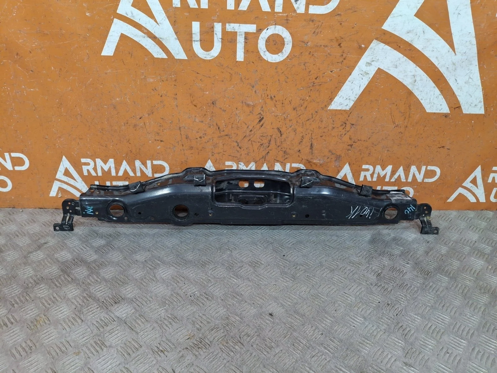 Панель передняя (суппорт радиатора) верхняя Hyundai I40 2011-2019 641013Z001 1 DF