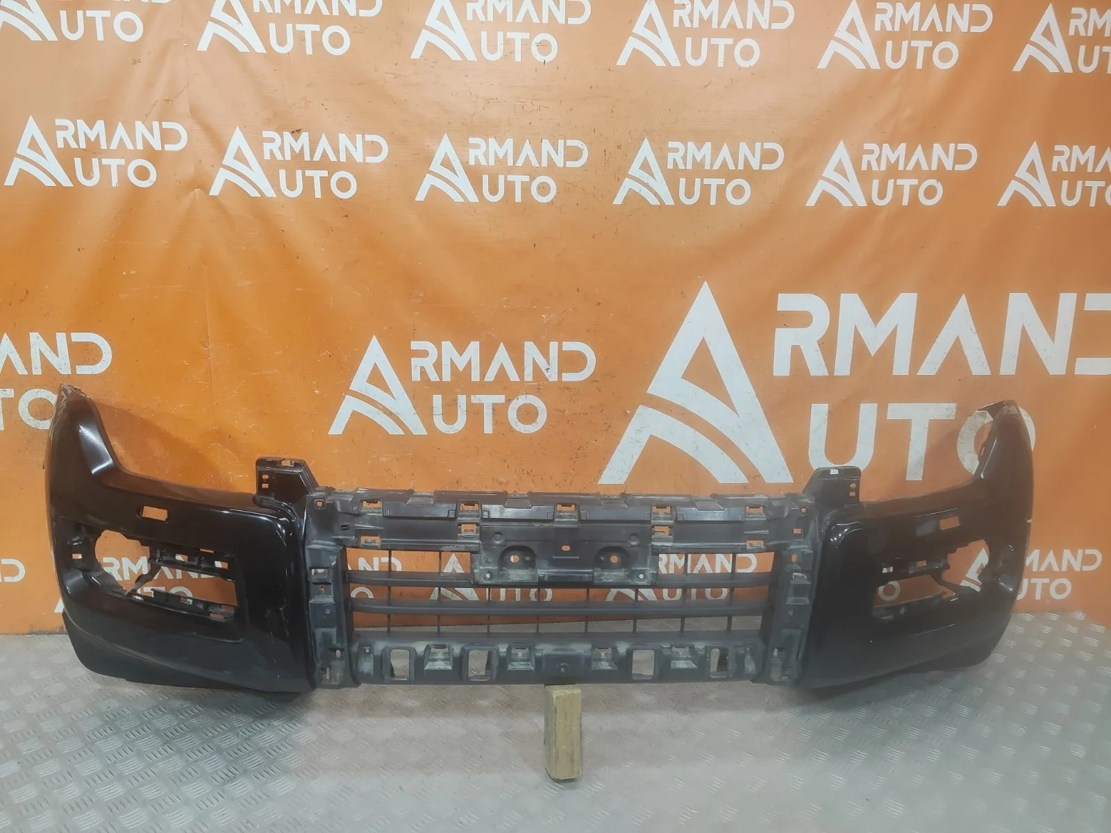 Бампер Mitsubishi Pajero 2014-2022 6400G591 4, передний