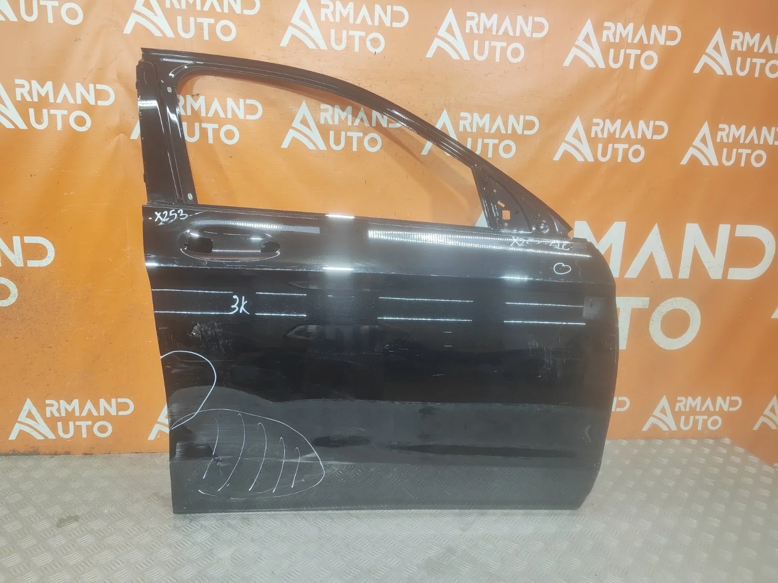 Дверь Mercedes GLC-Class 2015-2022 A2537200405 X253, передняя правая