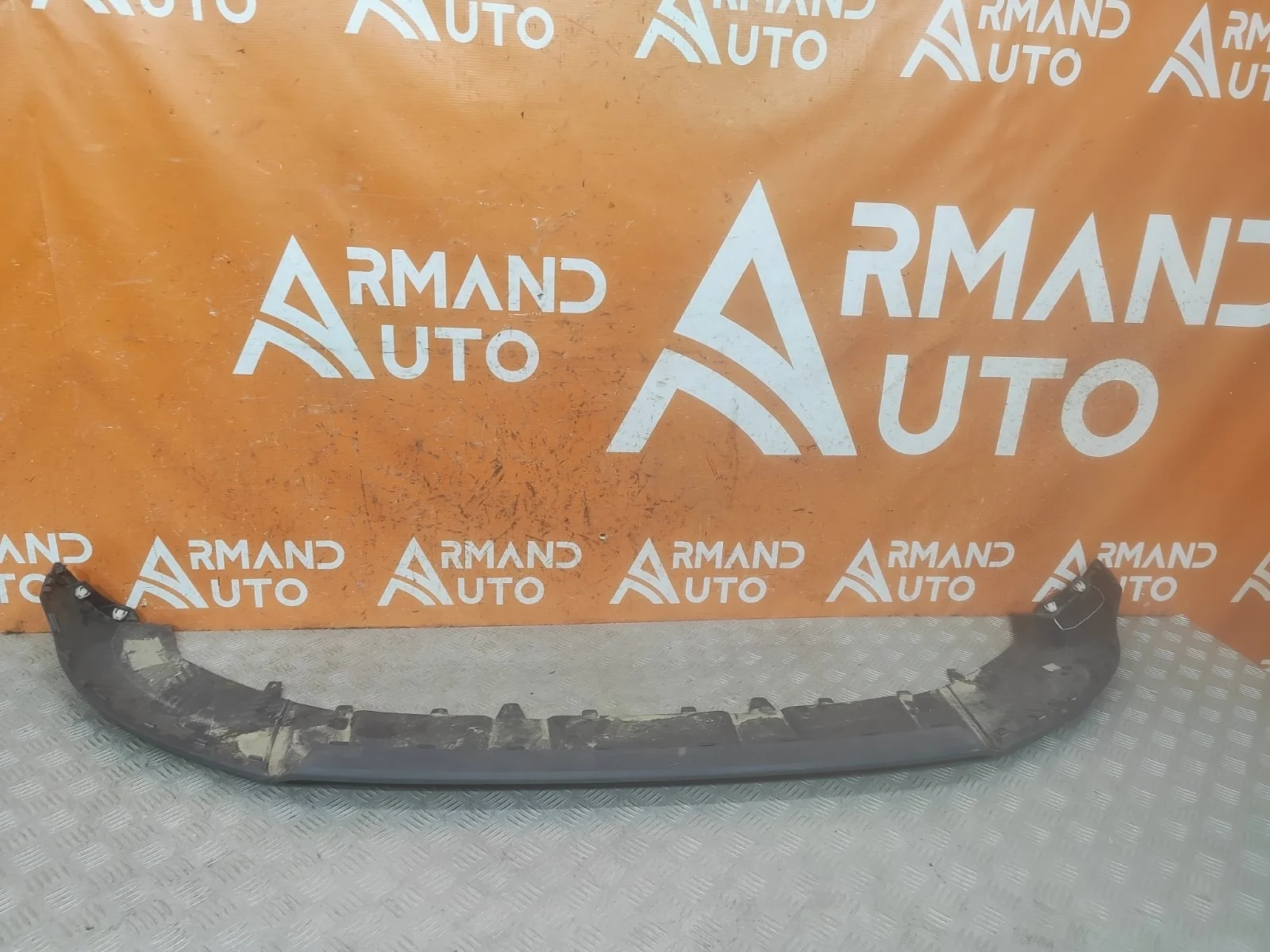 Накладка бампера нижняя Audi Q3 2014-2018 8U0807061N4U8 1 8U, передняя
