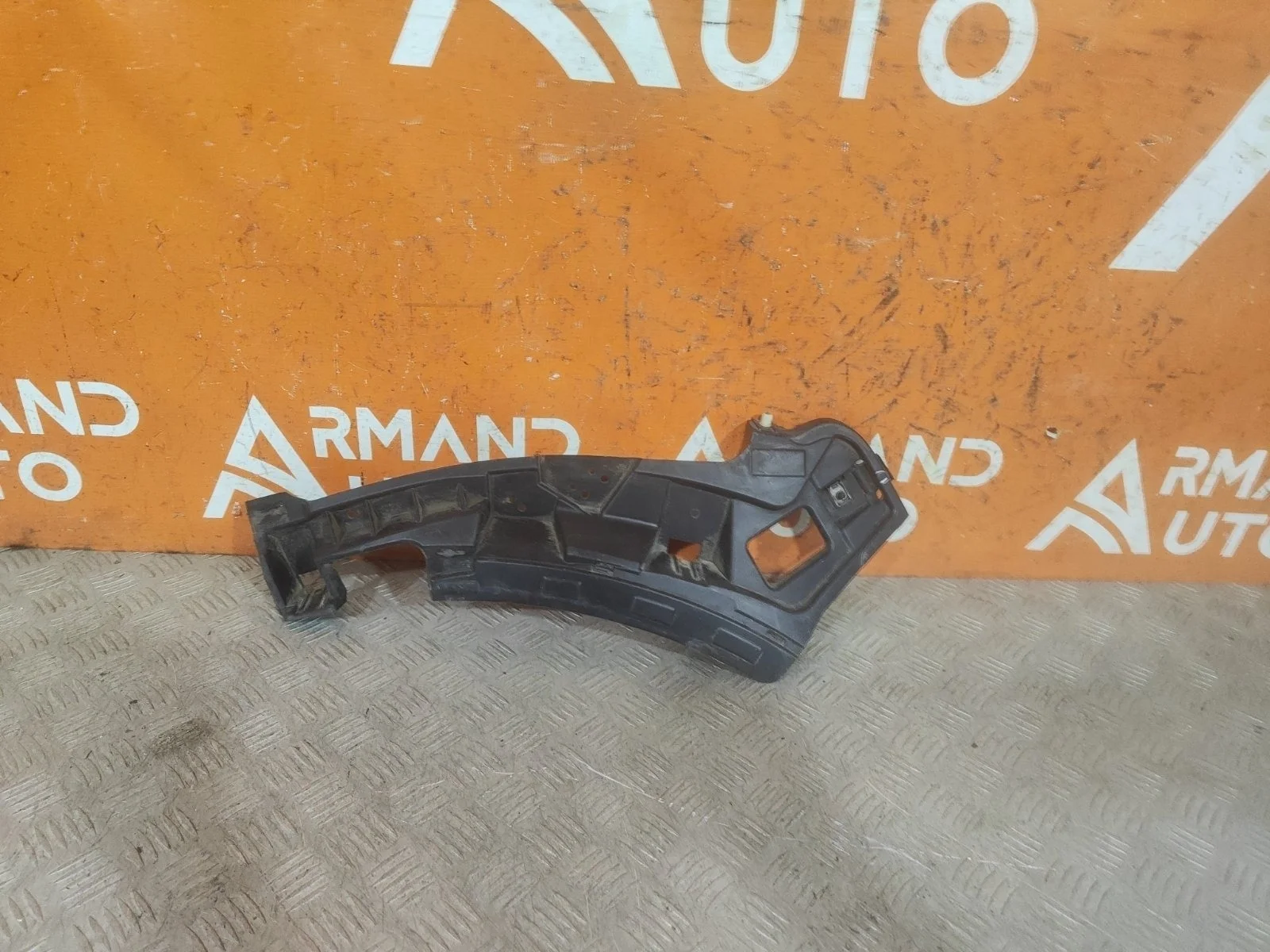 Кронштейн бампера Land Rover Range Rover 2012-2017 CK5216F073 4 L405, передний левый